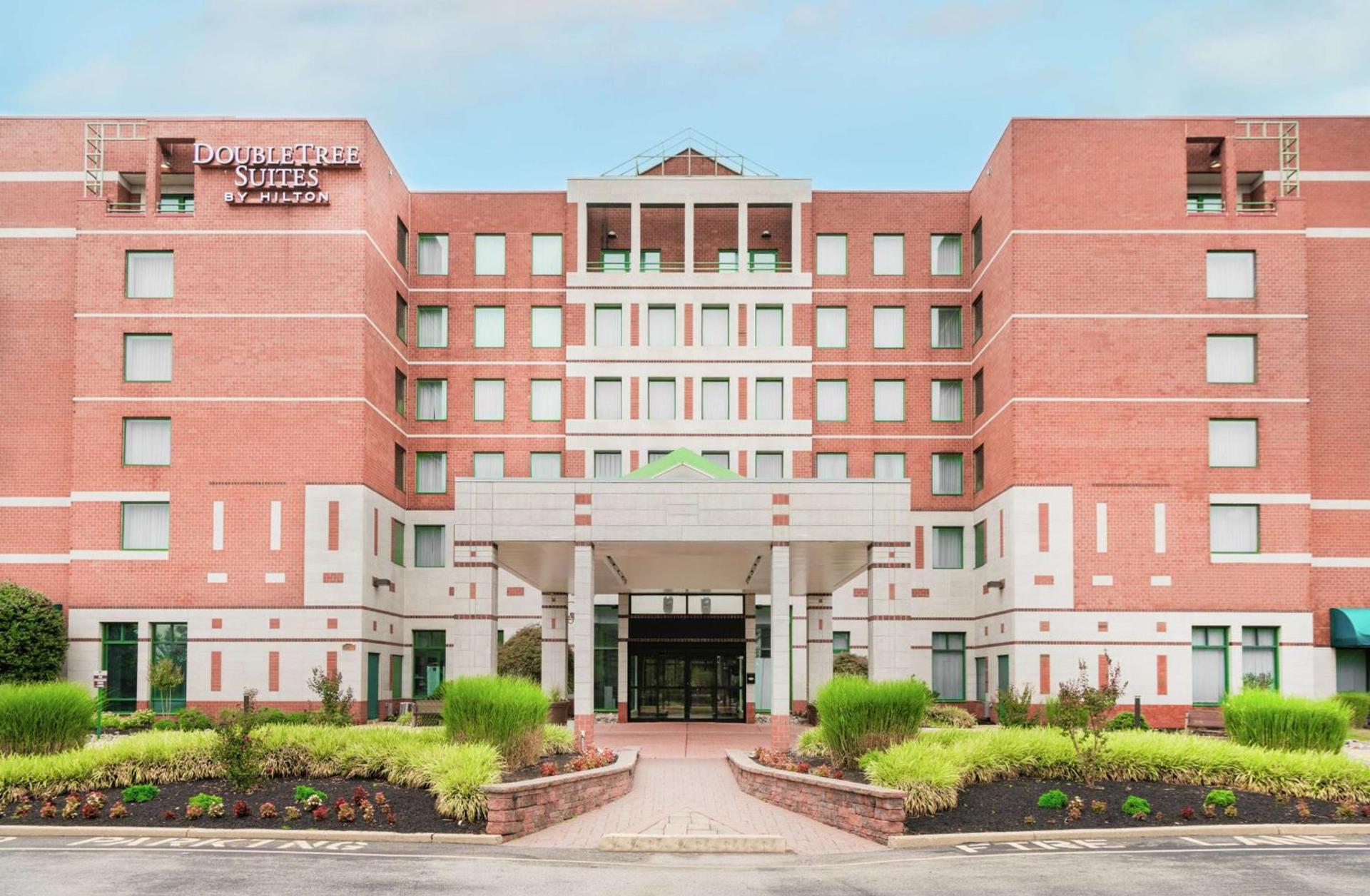 DoubleTree Suites by Hilton Hotel Philadelphia West — hotel in Plymouth Meeting