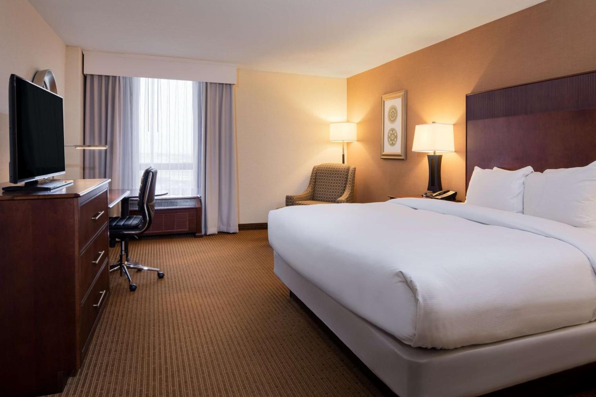 DoubleTree by Hilton Philadelphia Airport photo 17