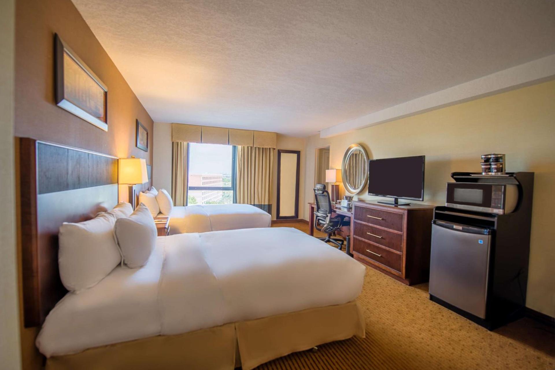 DoubleTree by Hilton Philadelphia Airport photo 19