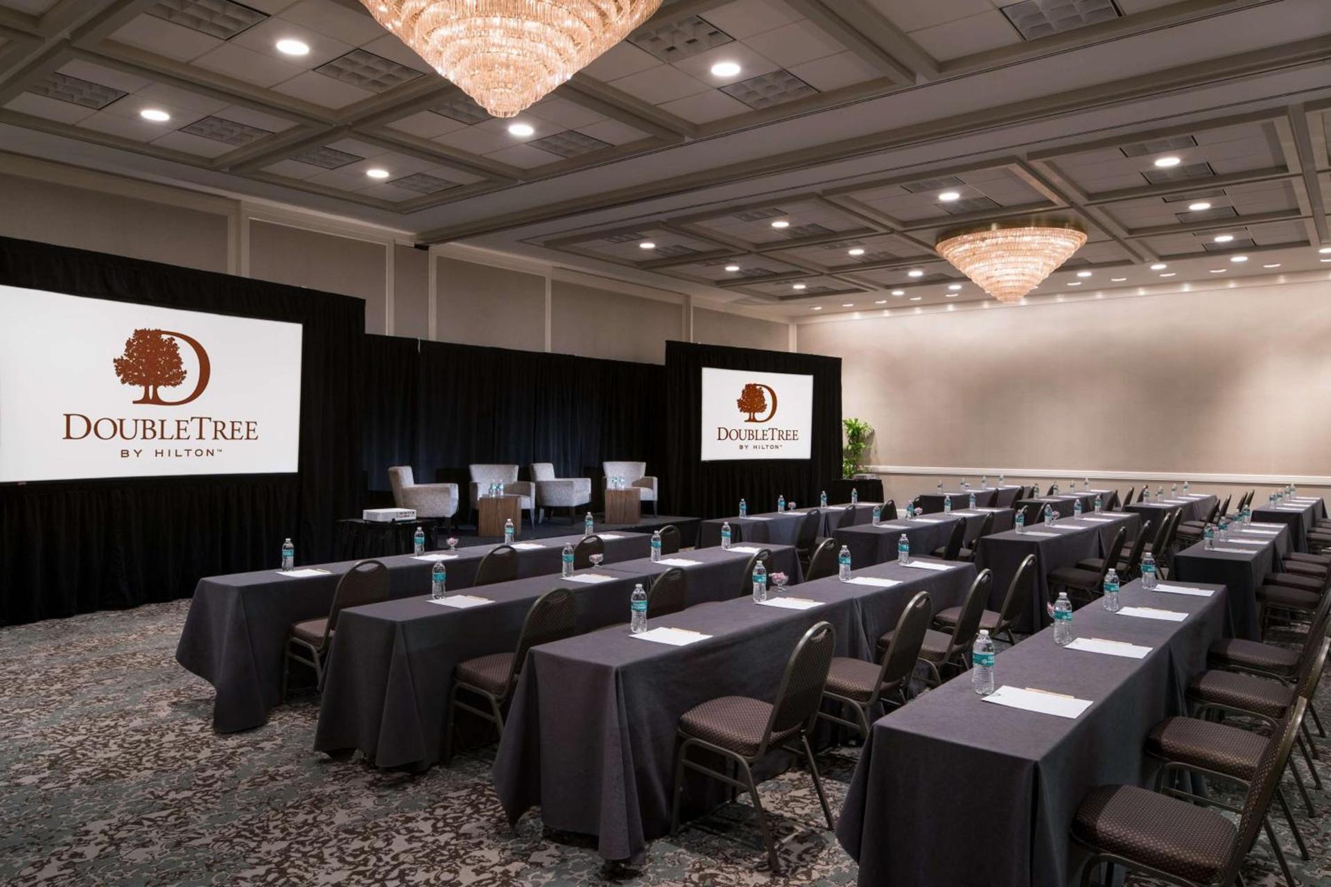 DoubleTree by Hilton Philadelphia Airport photo 27