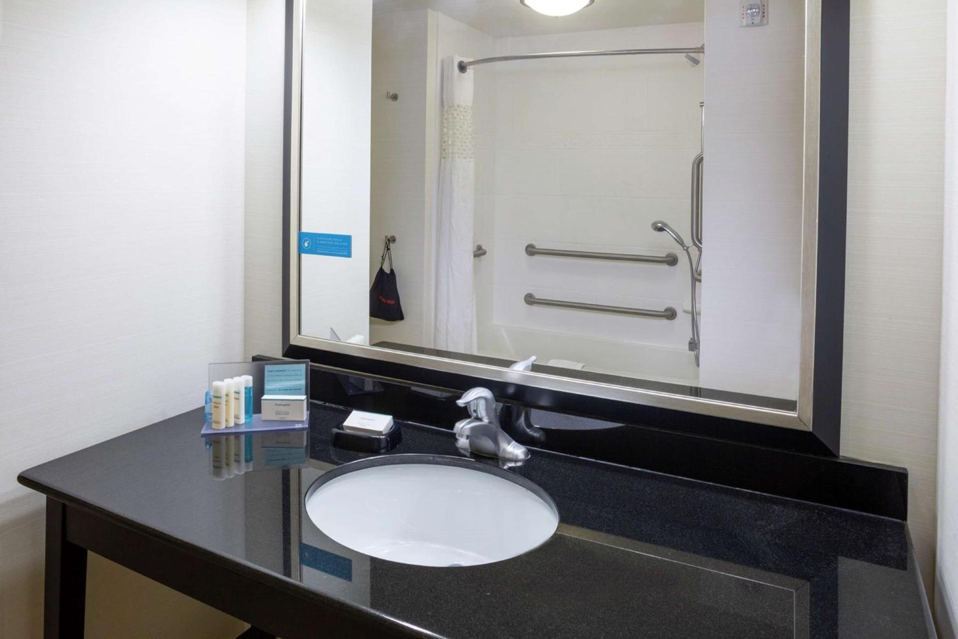 Hampton Inn Limerick photo 21