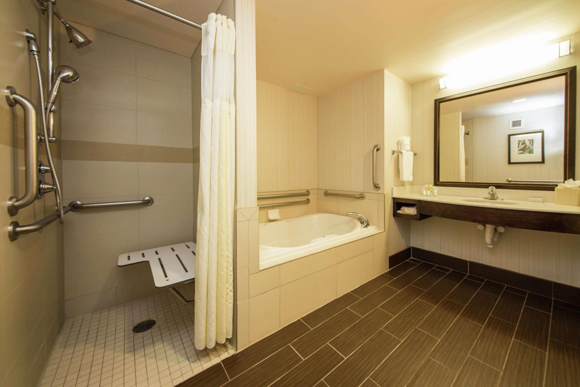 Hilton Garden Inn Valley Forge/Oaks photo 12