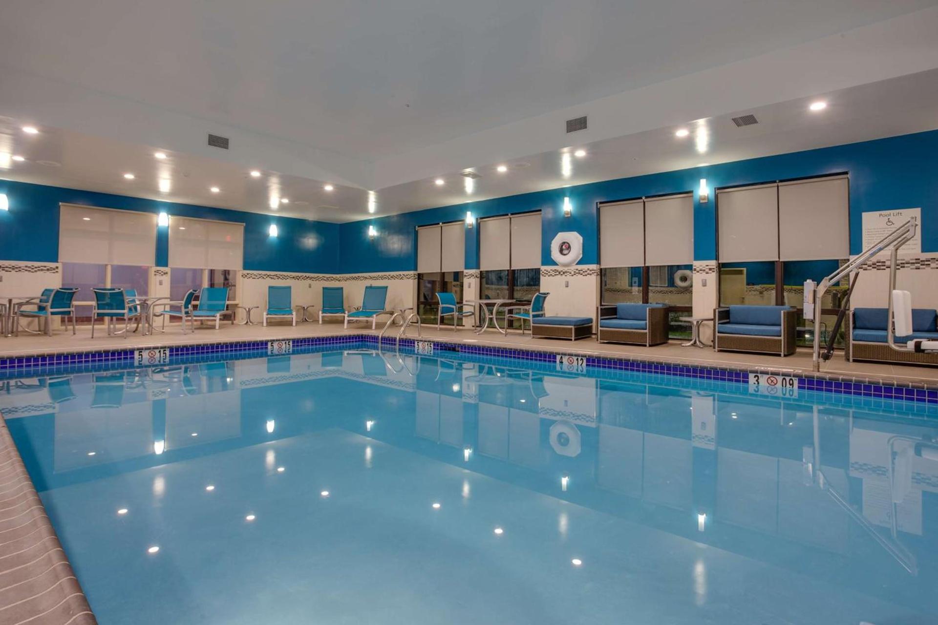 Hampton Inn & Suites Philadelphia/Bensalem photo 8