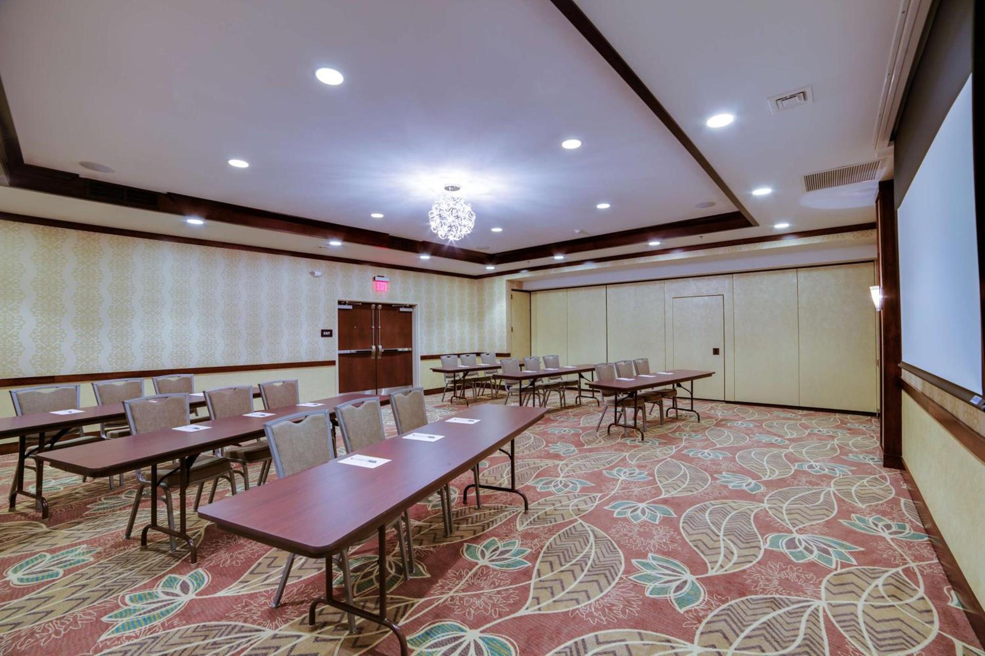 Hampton Inn & Suites Philadelphia/Bensalem photo 27