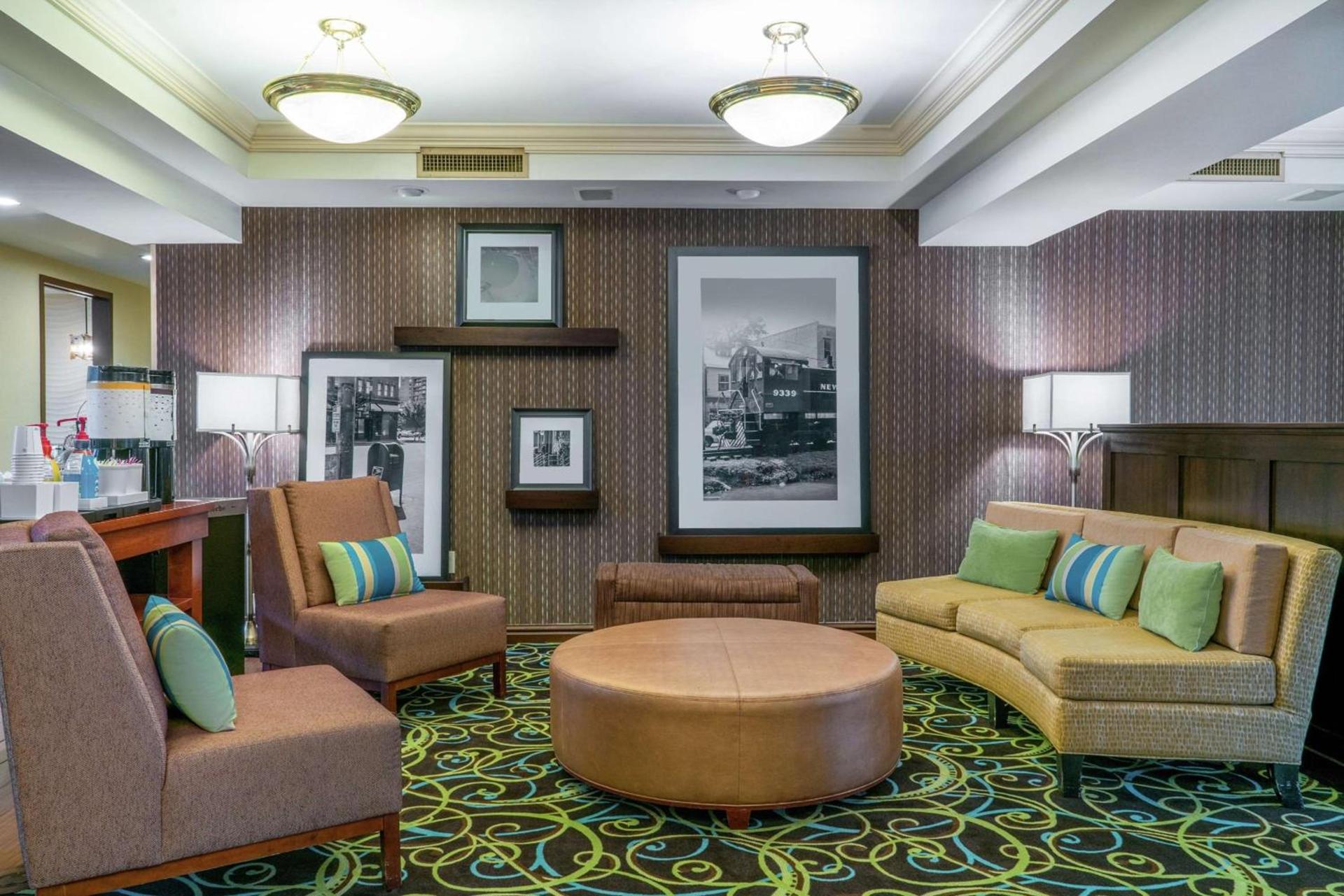 Hampton Inn & Suites Valley Forge/Oaks photo 6