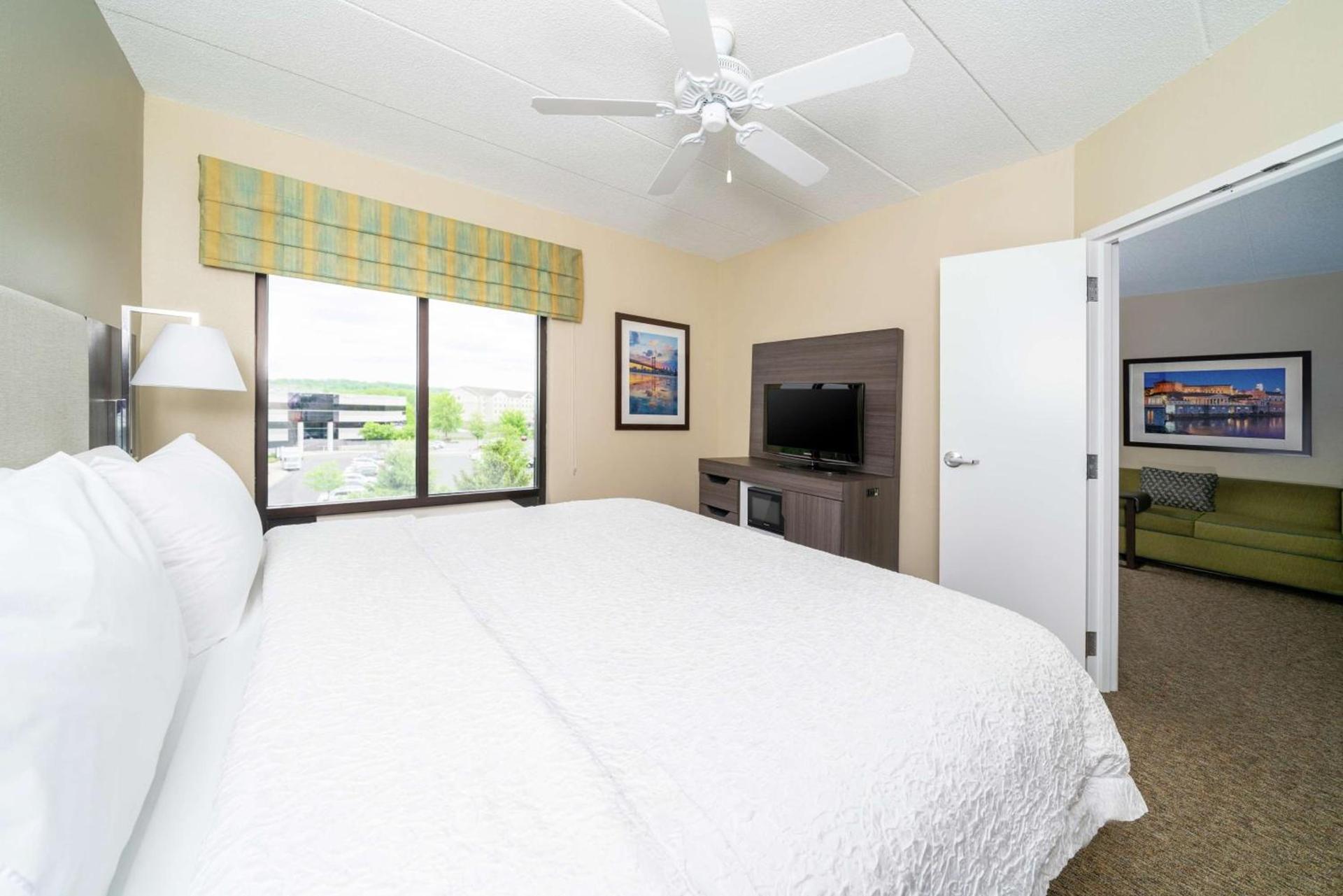 Hampton Inn & Suites Valley Forge/Oaks photo 28