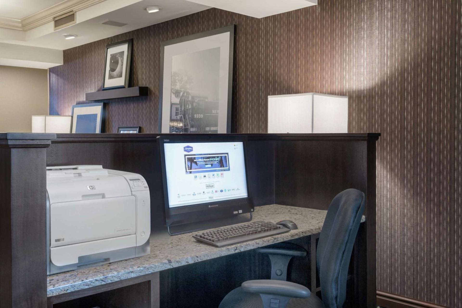 Hampton Inn & Suites Valley Forge/Oaks photo 31