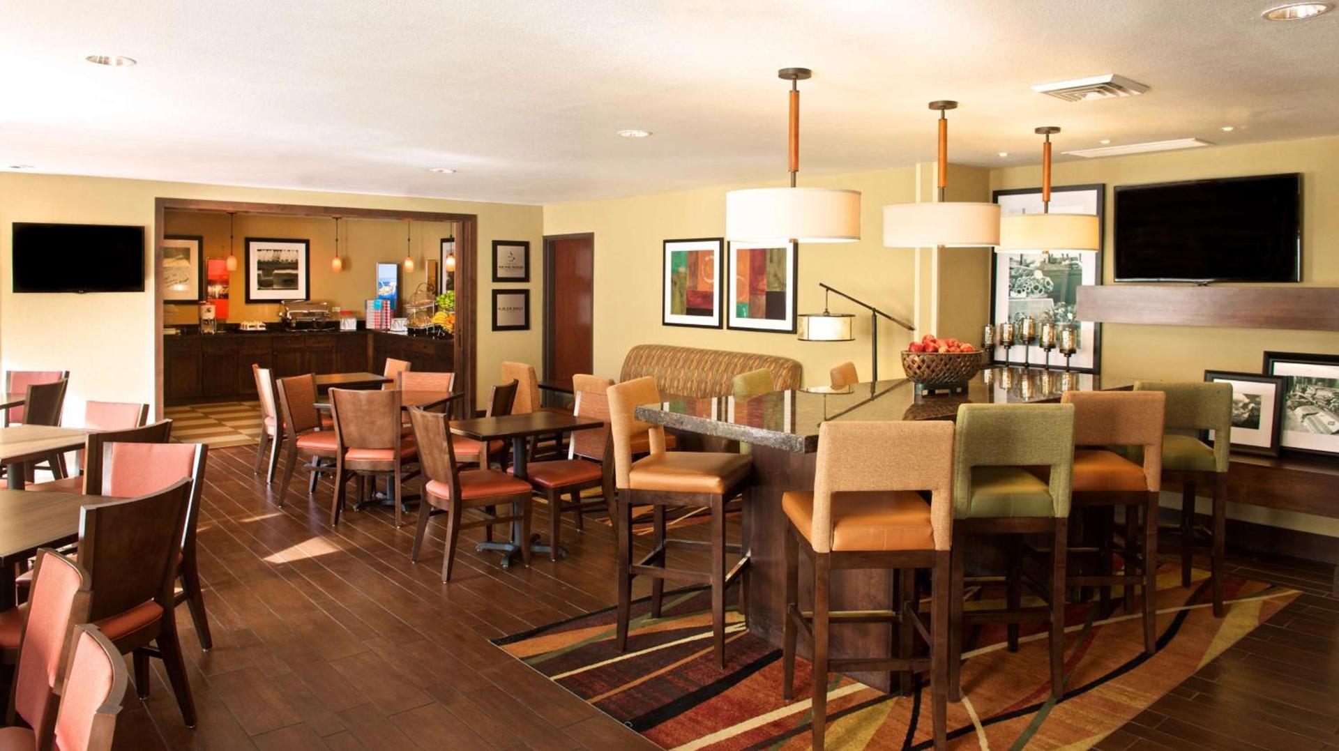 Hampton Inn Phoenix Airport North photo 10