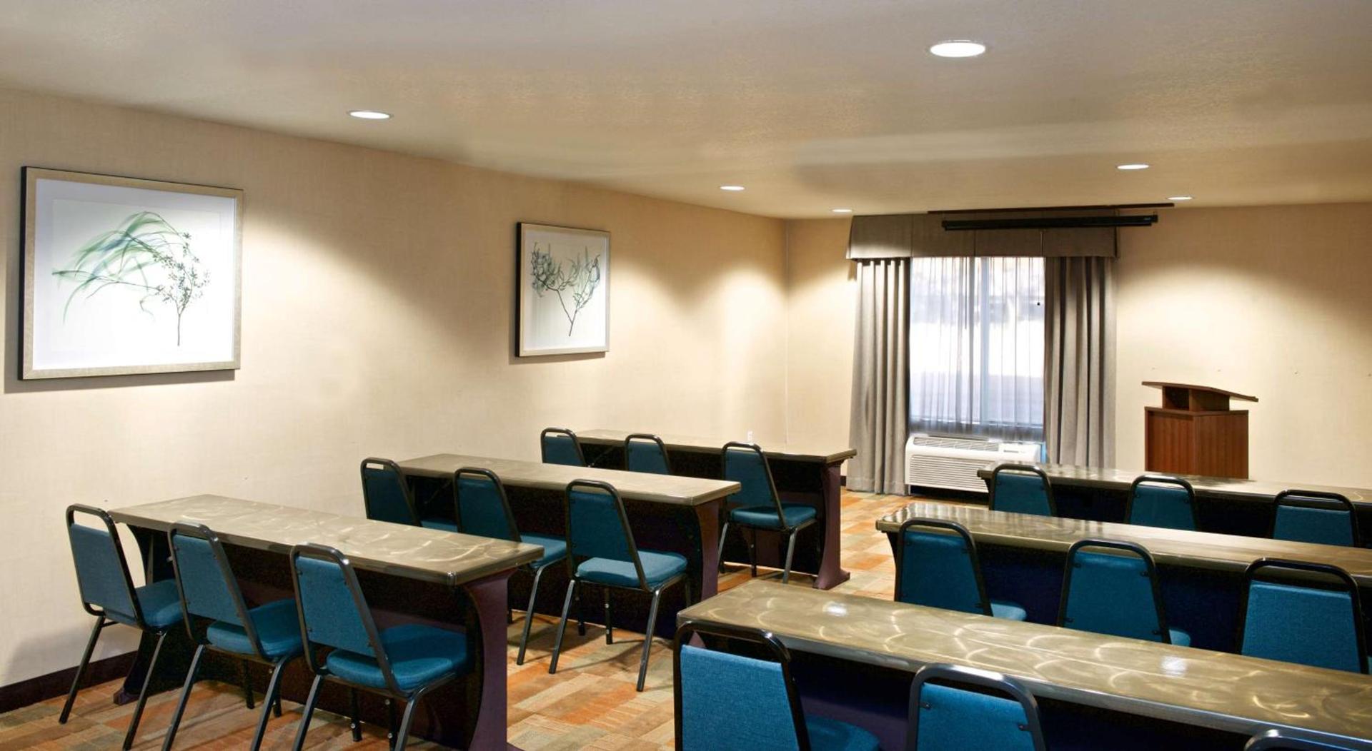 Hampton Inn Phoenix Airport North photo 38