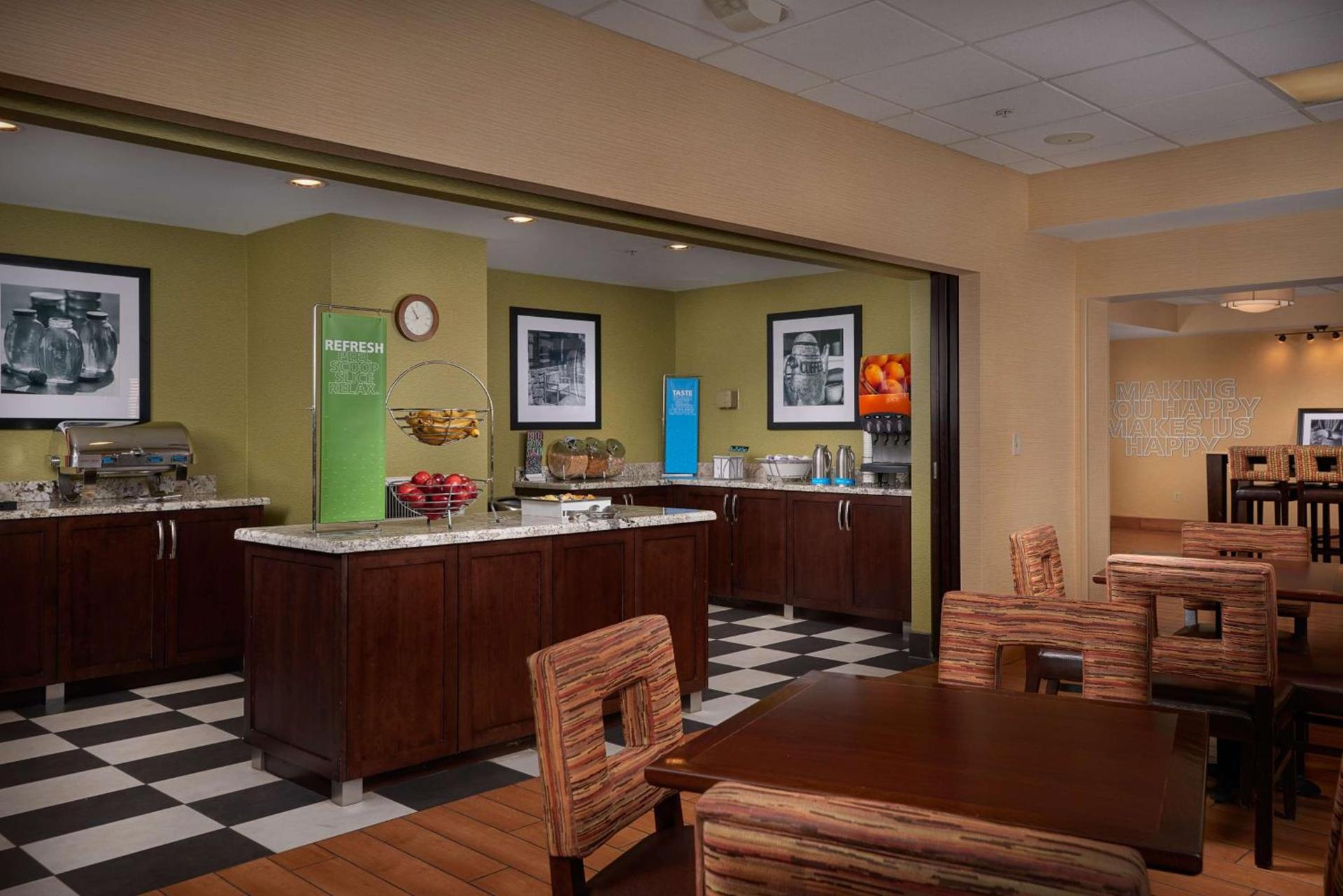 Hampton Inn Phoenix/Anthem photo 8