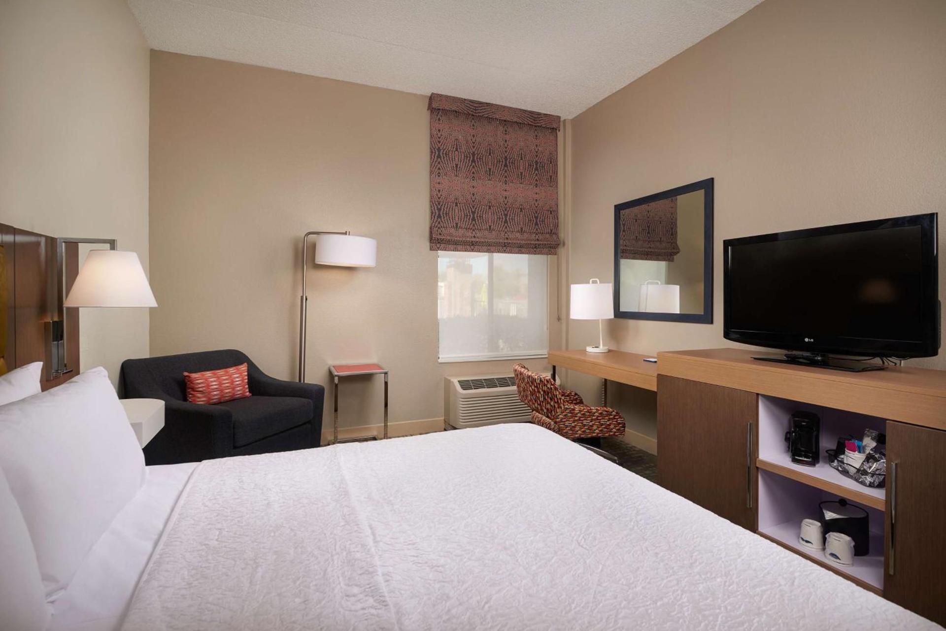 Hampton Inn Phoenix/Anthem photo 16