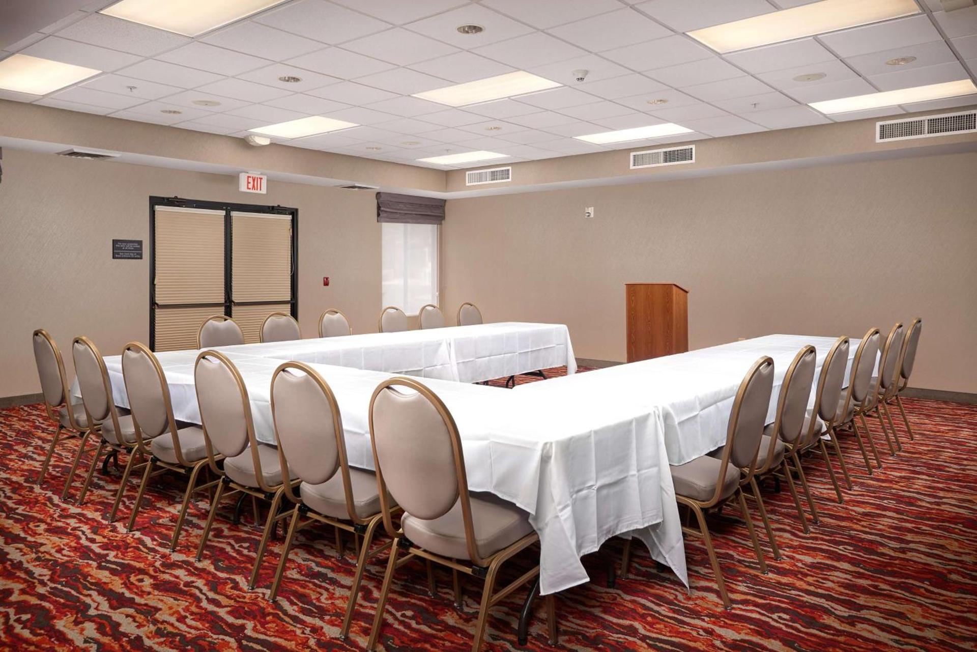 Hampton Inn Phoenix/Anthem photo 23