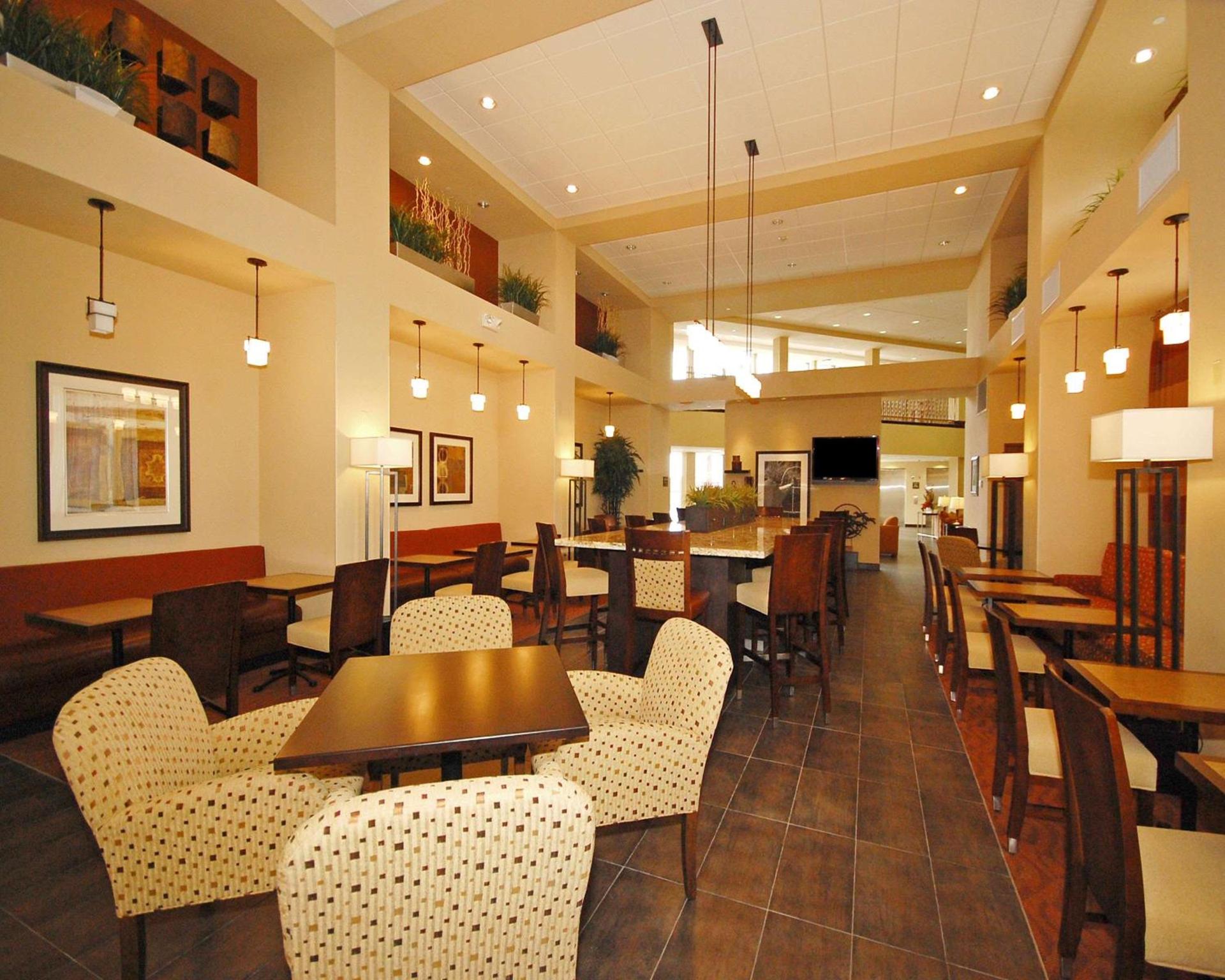 Hampton Inn & Suites Phoenix/Gilbert photo 19