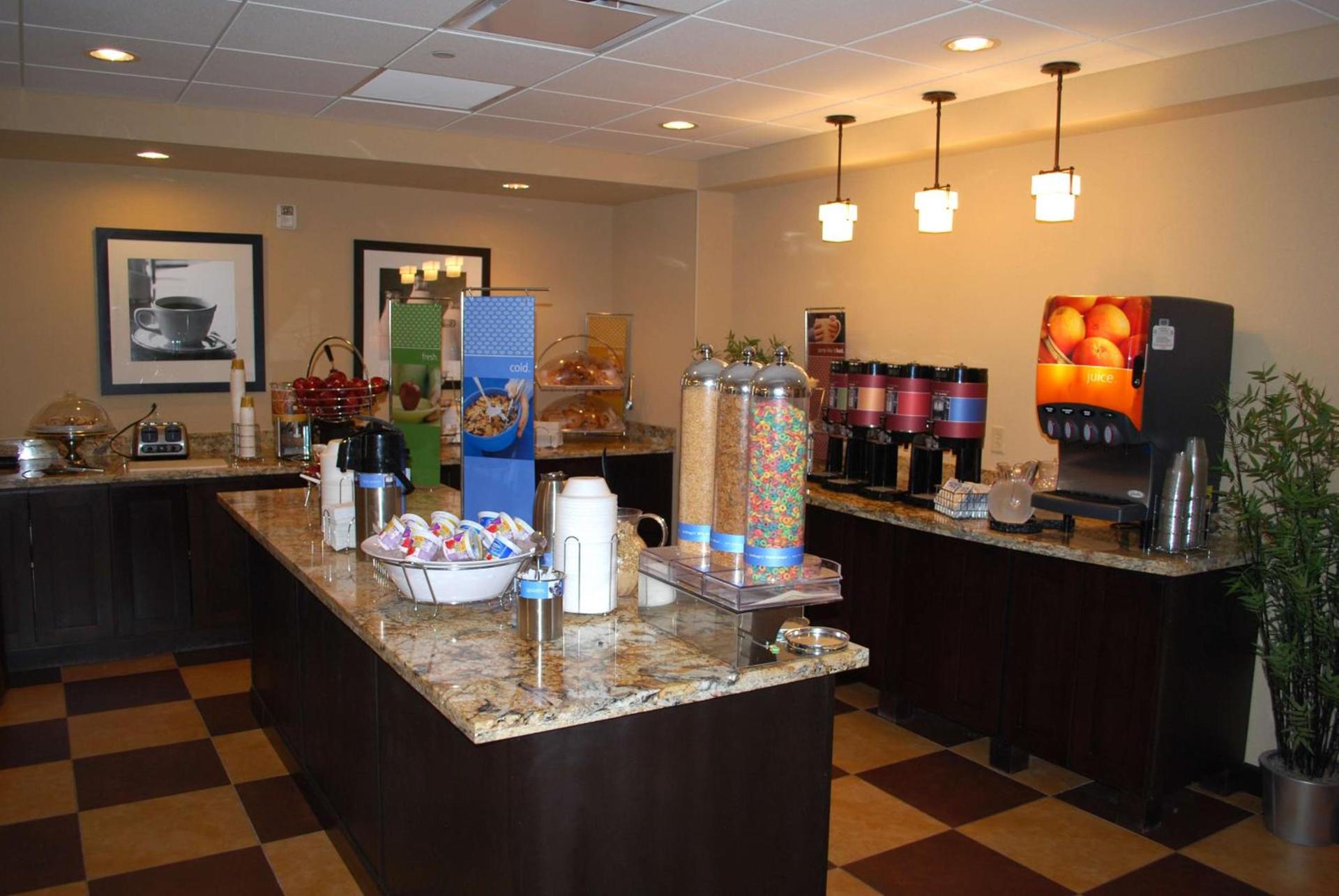 Hampton Inn & Suites Phoenix/Gilbert photo 26