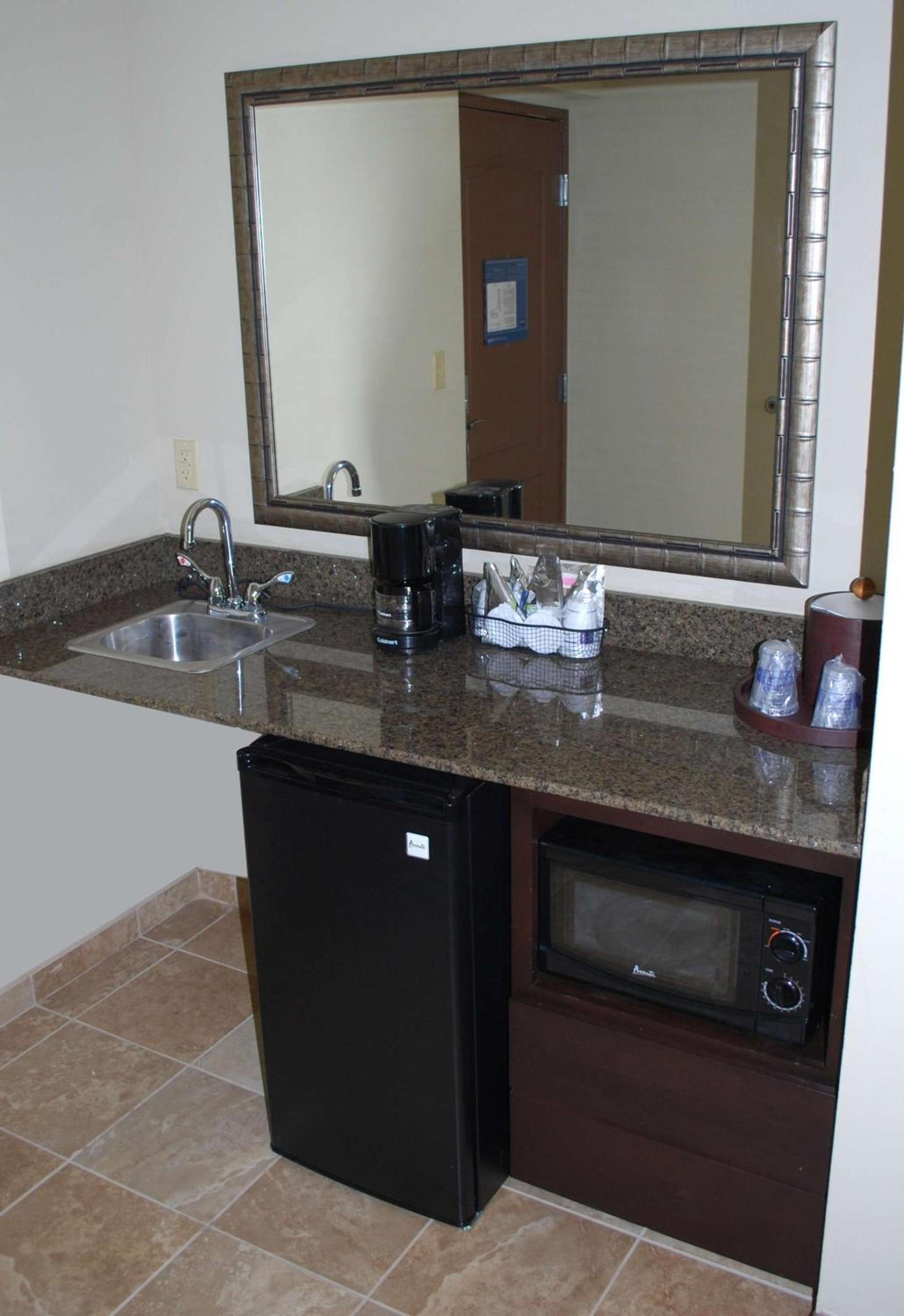 Hampton Inn & Suites Phoenix/Gilbert photo 81