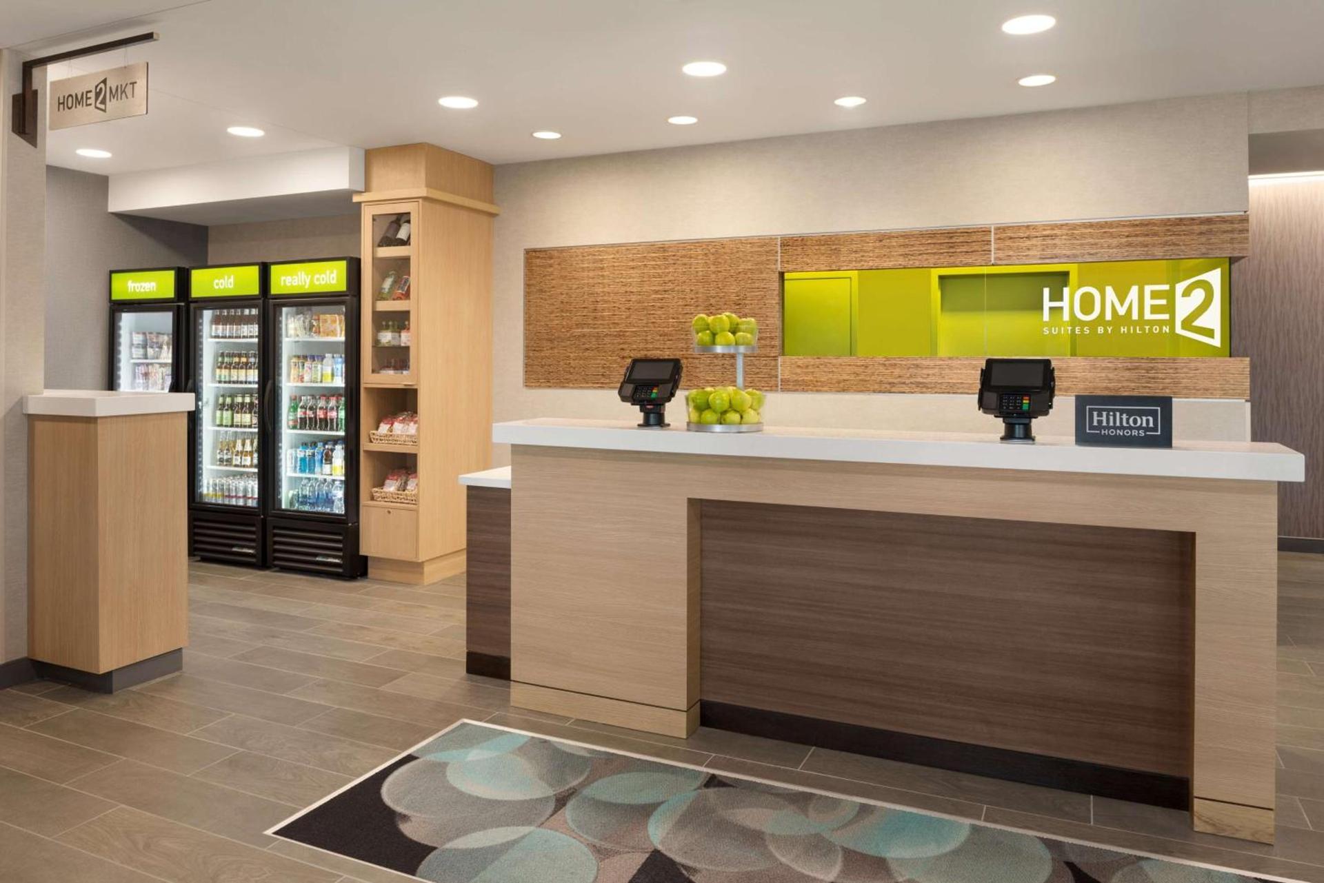 Home2 Suites By Hilton Glendale Westgate photo 3