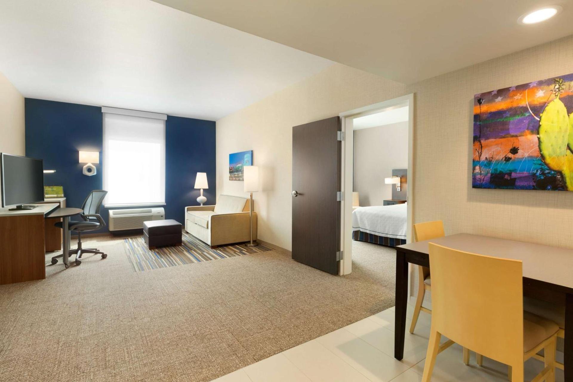 Home2 Suites By Hilton Glendale Westgate photo 18