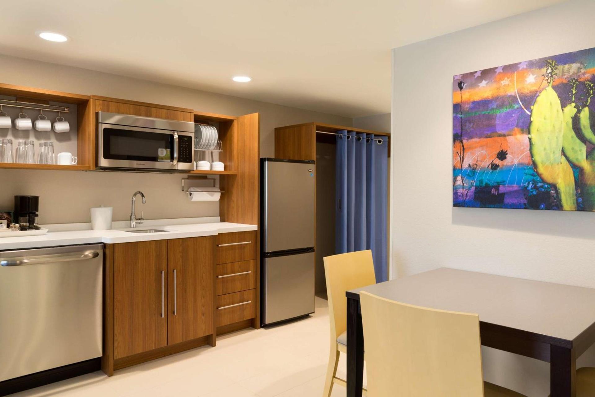 Home2 Suites By Hilton Glendale Westgate photo 28