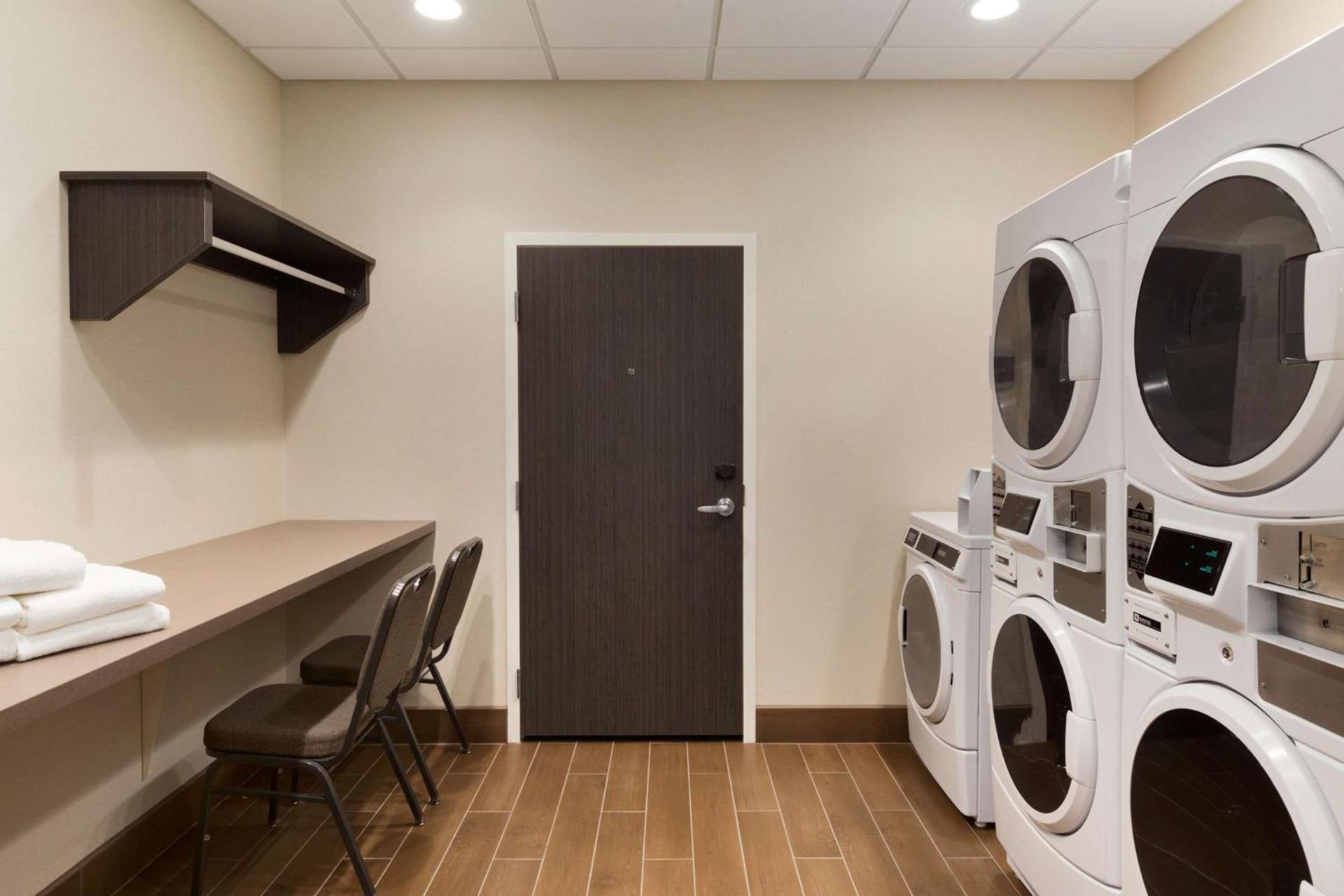 Home2 Suites By Hilton Glendale Westgate photo 31