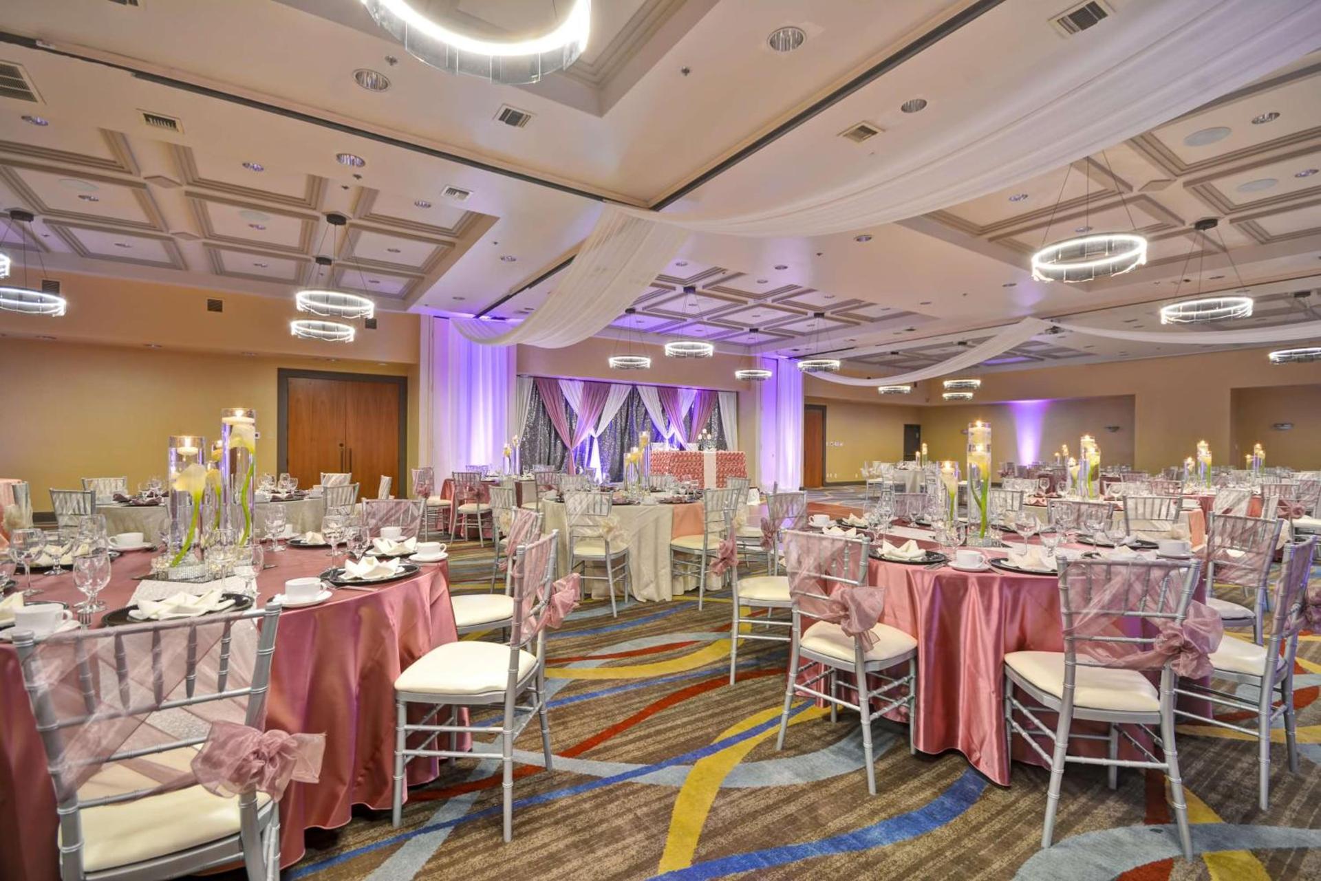 DoubleTree by Hilton Phoenix North photo 44
