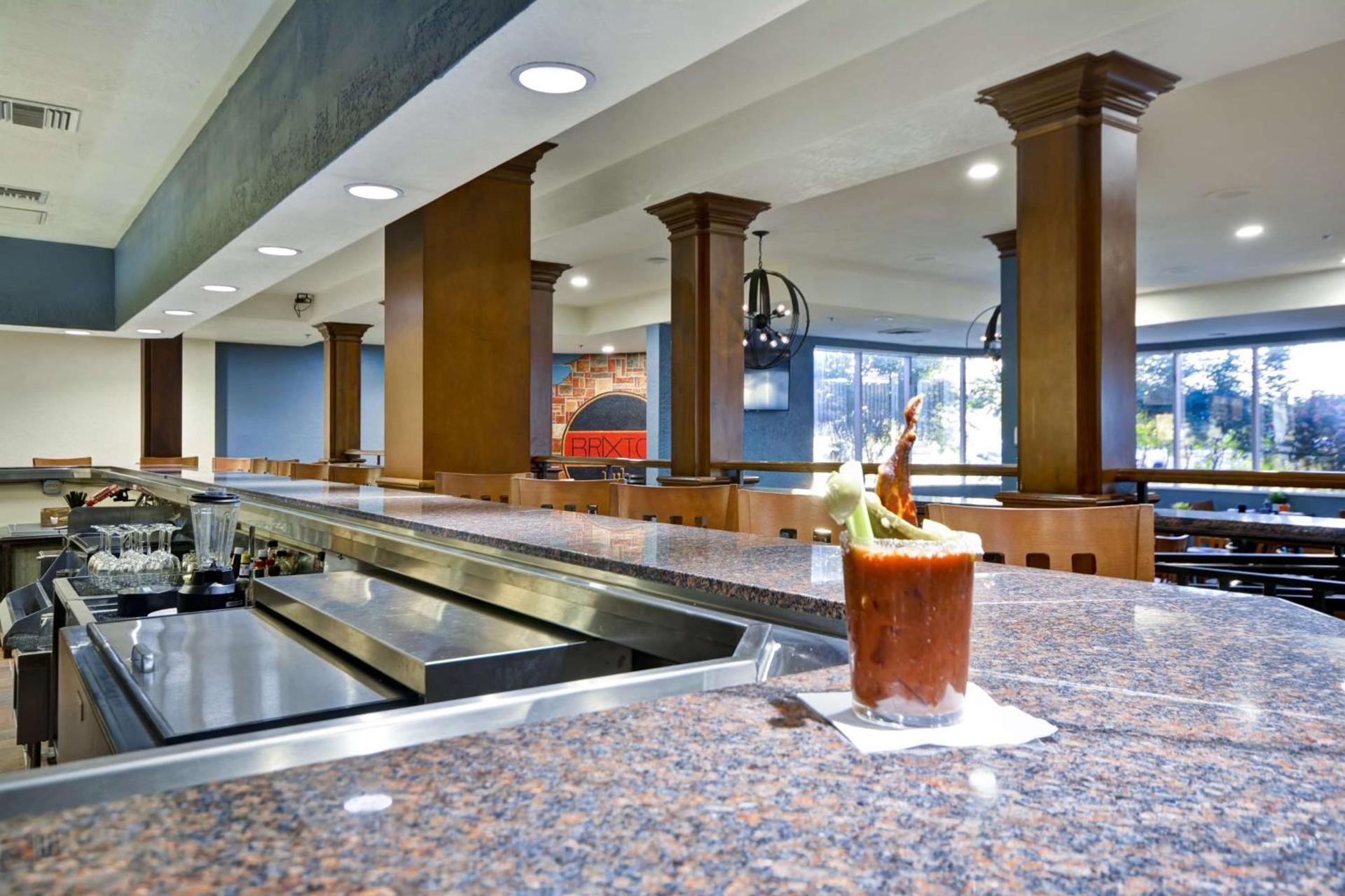 DoubleTree by Hilton Phoenix North photo 49