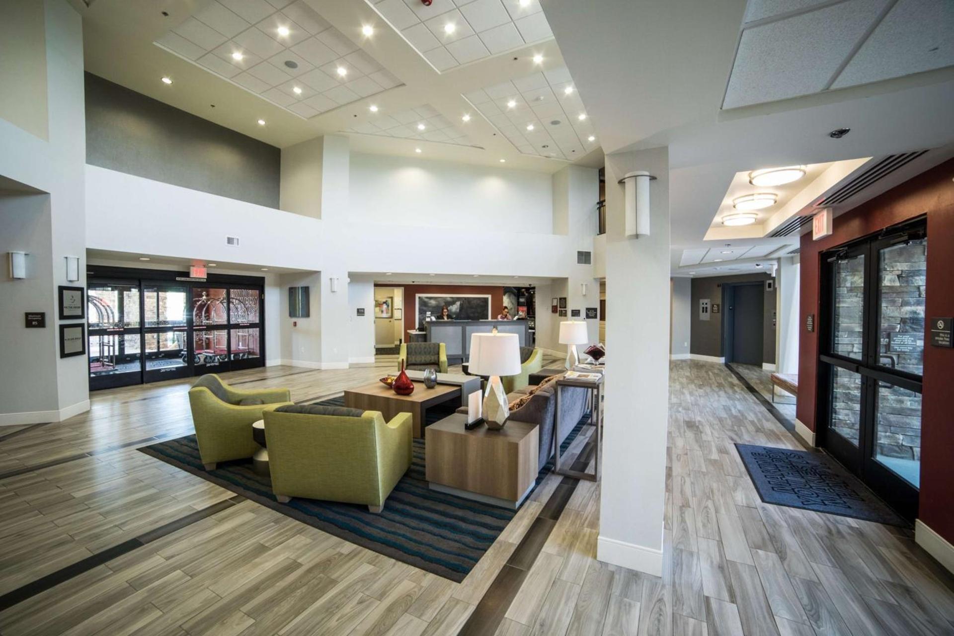 Hampton Inn & Suites Tempe/Phoenix Airport, Az photo 10