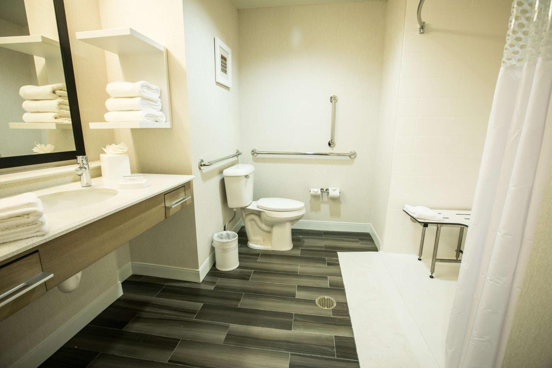 Hampton Inn & Suites Tempe/Phoenix Airport, Az photo 19