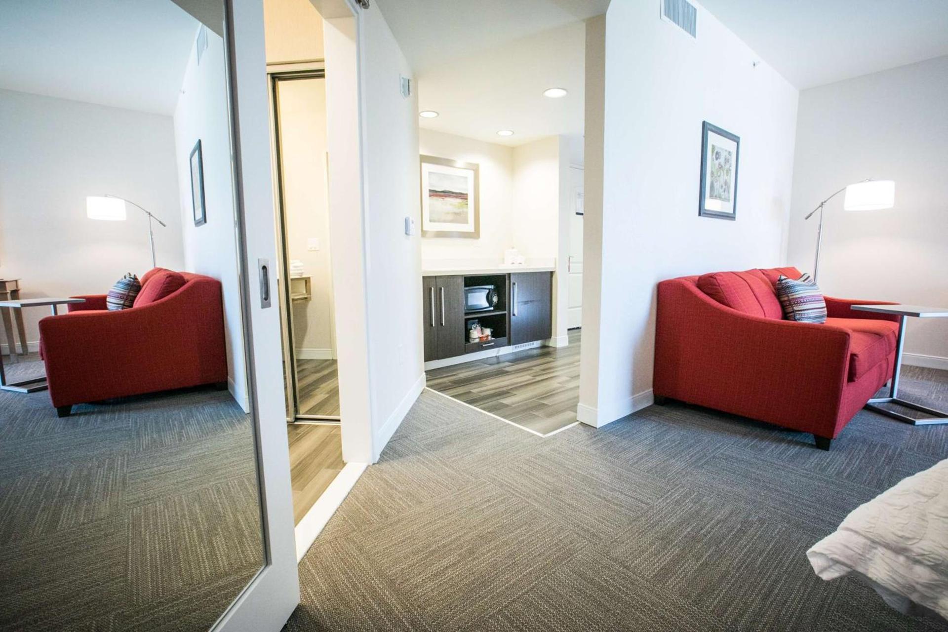 Hampton Inn & Suites Tempe/Phoenix Airport, Az photo 29