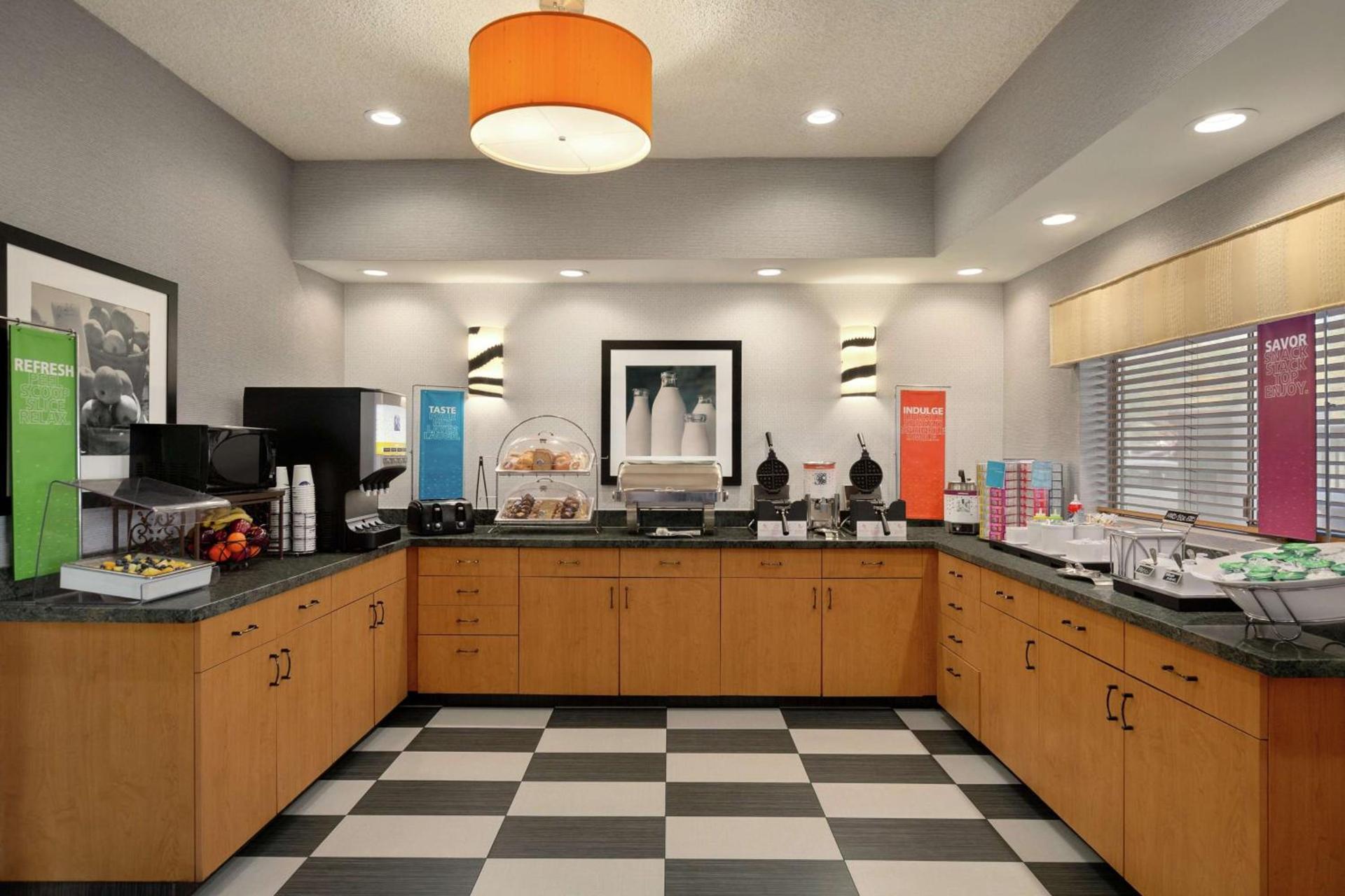 Hampton Inn Phoenix Midtown Downtown Area photo 12