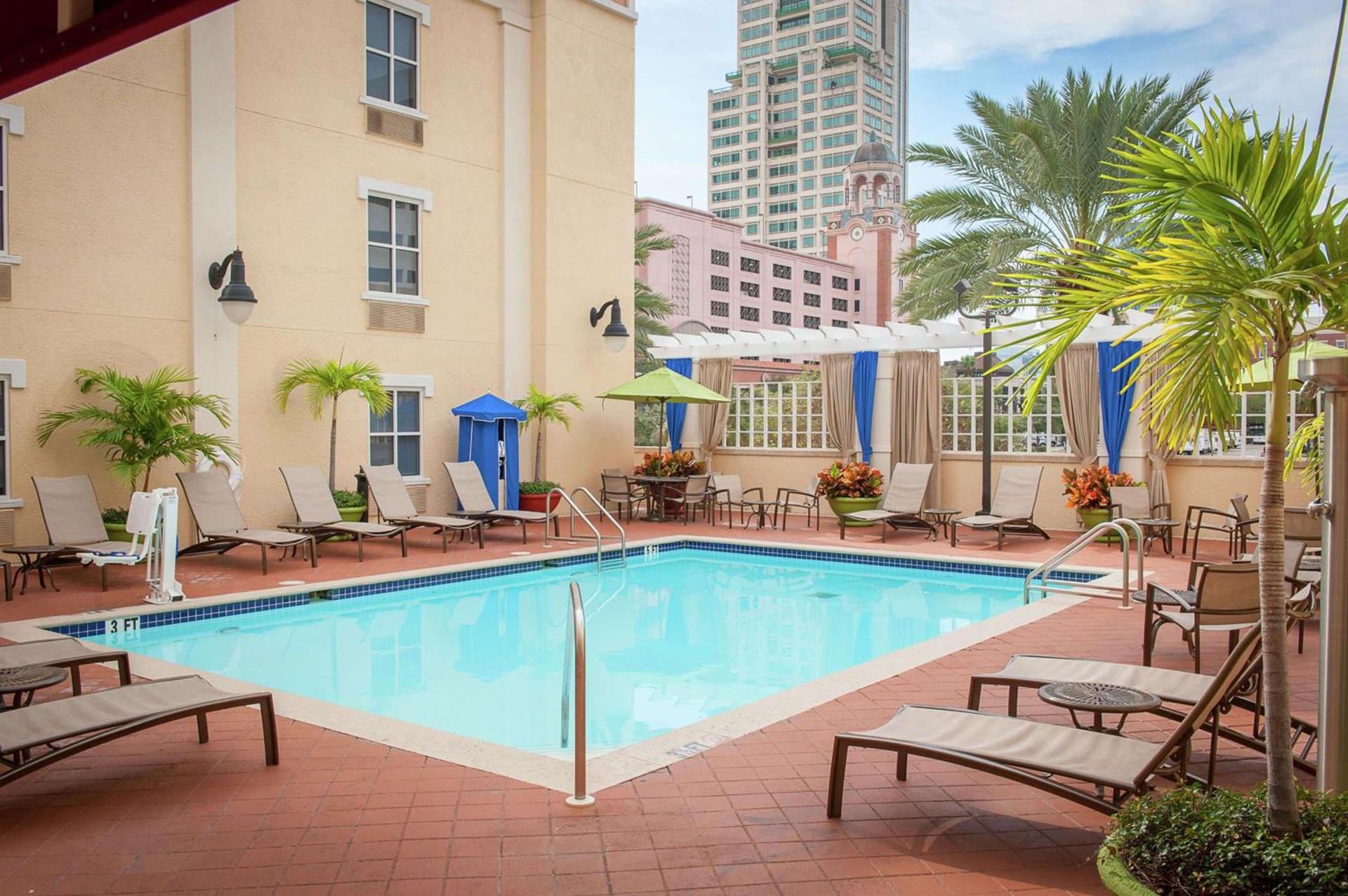 Hampton Inn & Suites St. Petersburg/Downtown photo 16