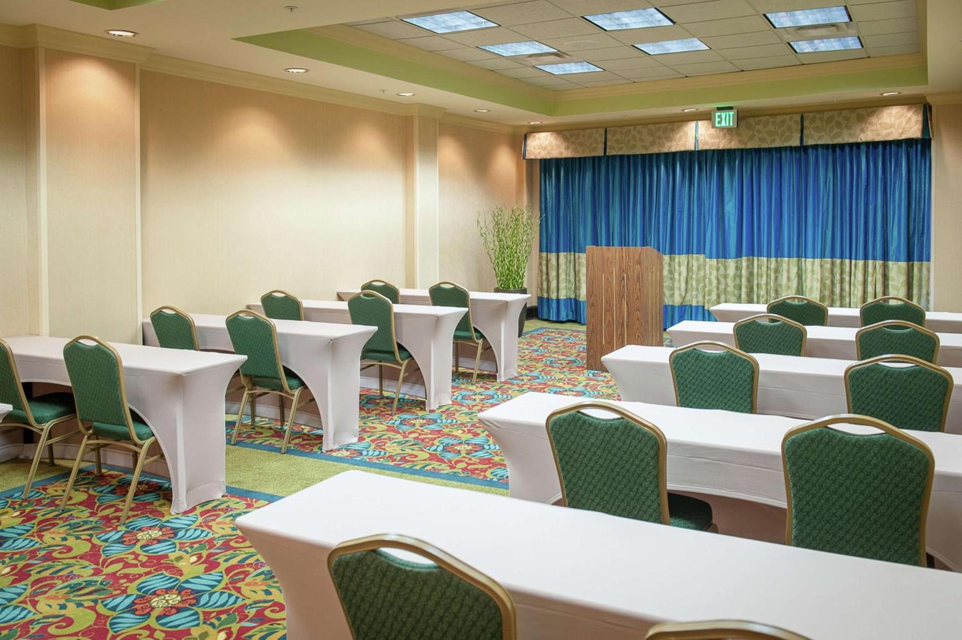 Hampton Inn & Suites St. Petersburg/Downtown photo 38