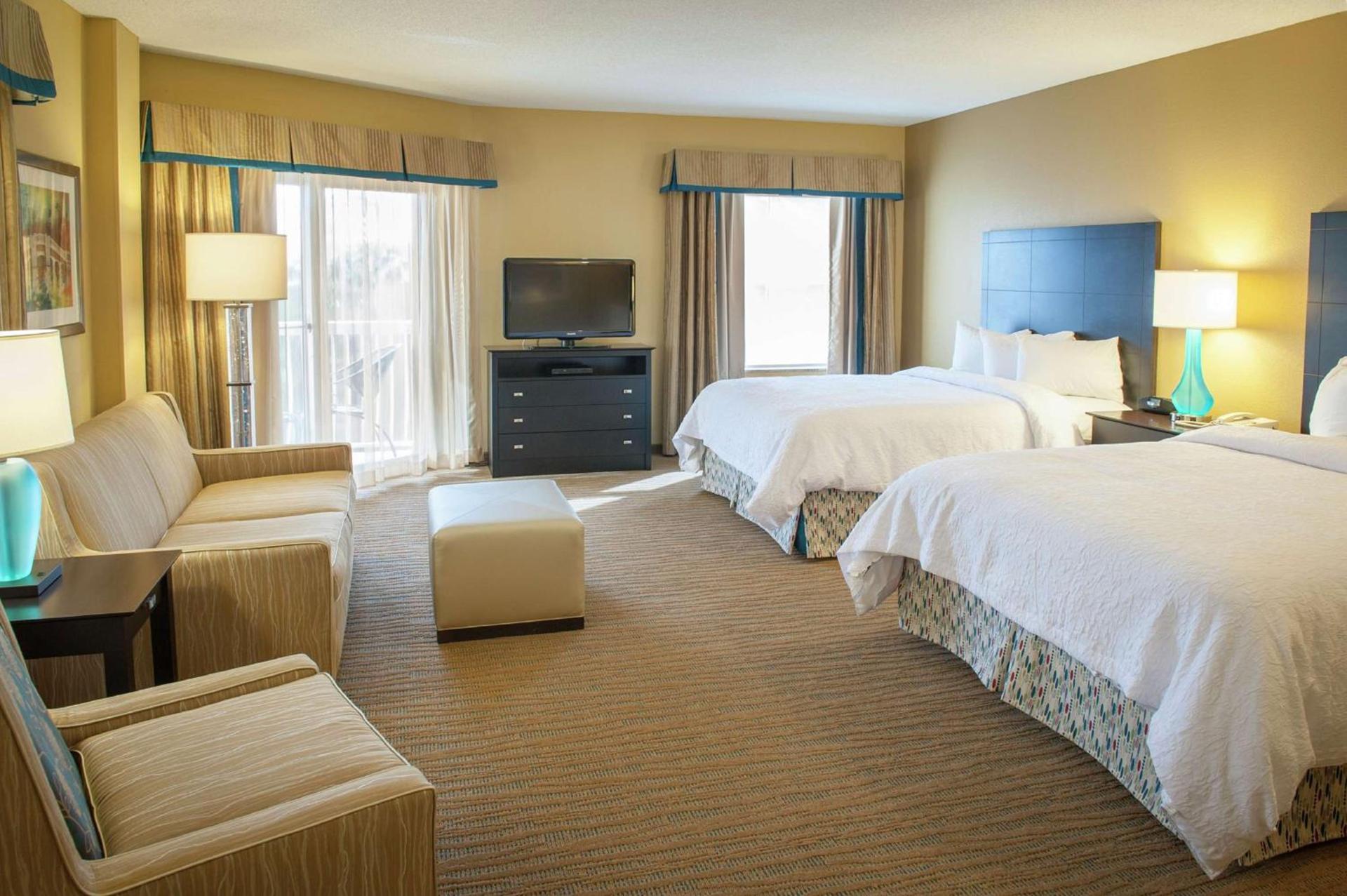 Hampton Inn & Suites St. Petersburg/Downtown photo 43