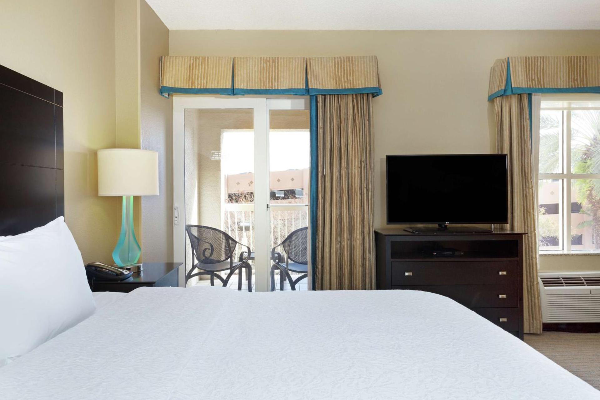 Hampton Inn & Suites St. Petersburg/Downtown photo 47