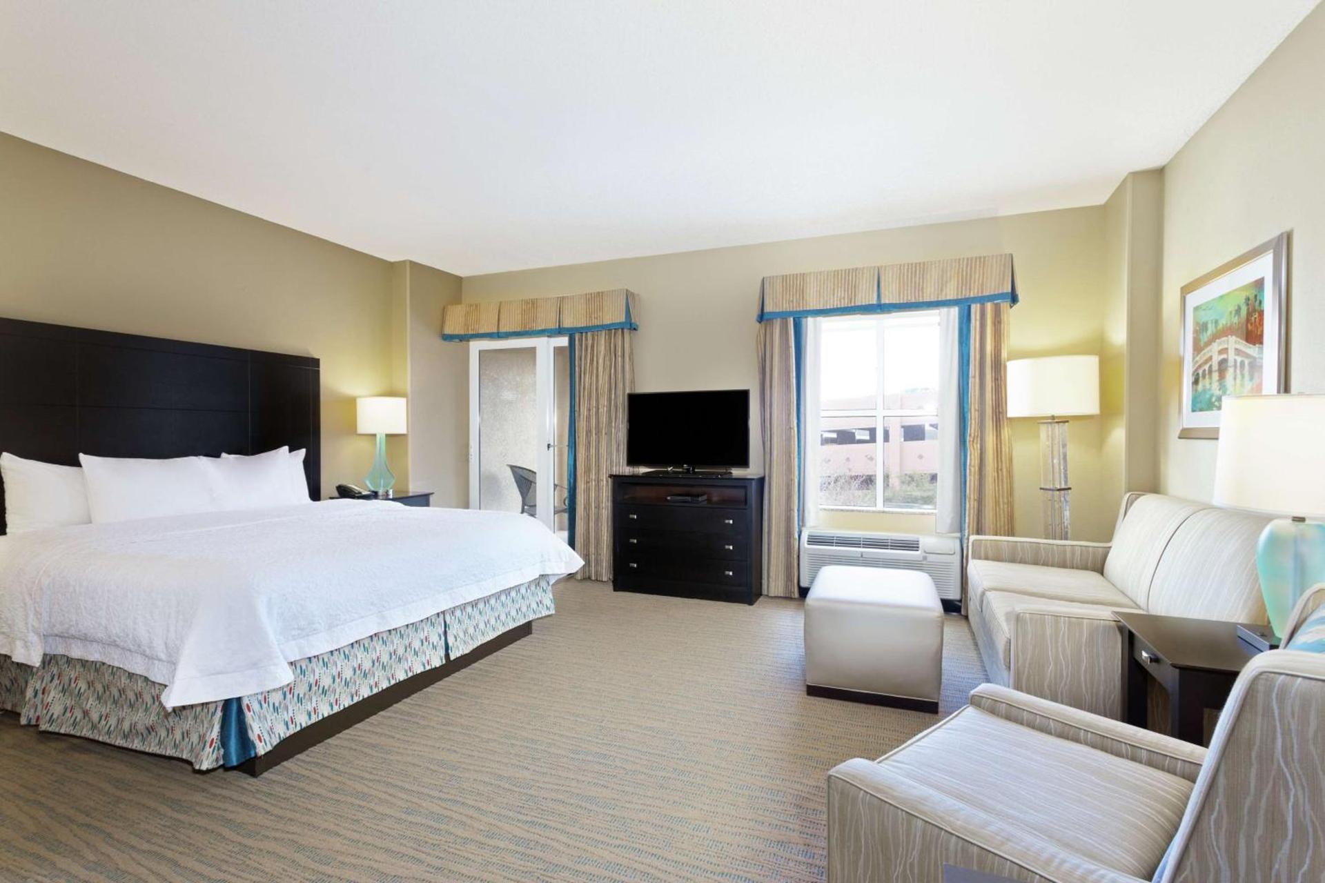 Hampton Inn & Suites St. Petersburg/Downtown photo 51