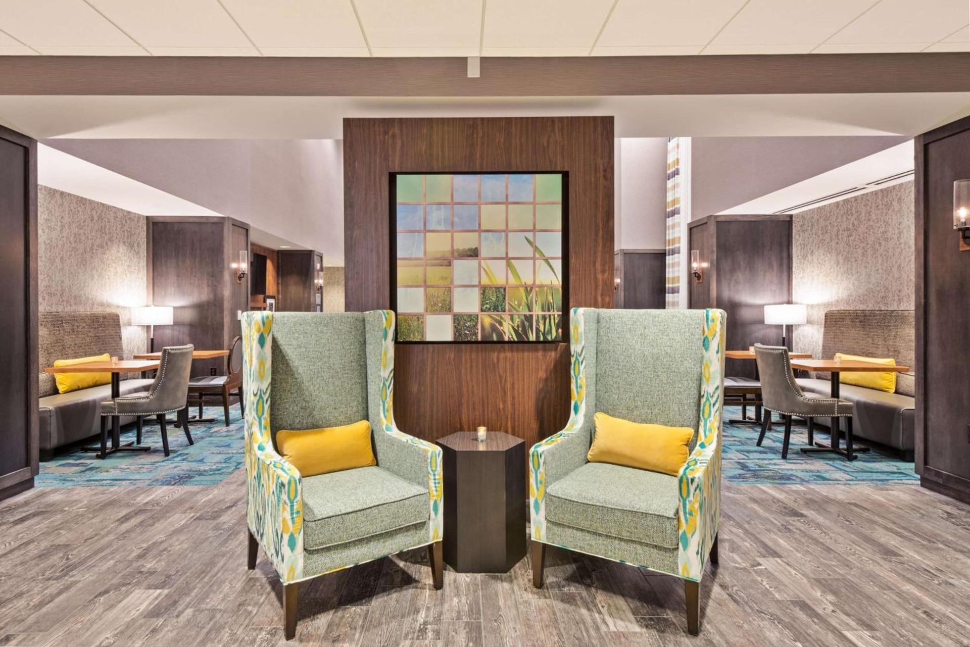 Hampton Inn & Suites North Huntingdon-Irwin, PA photo 9