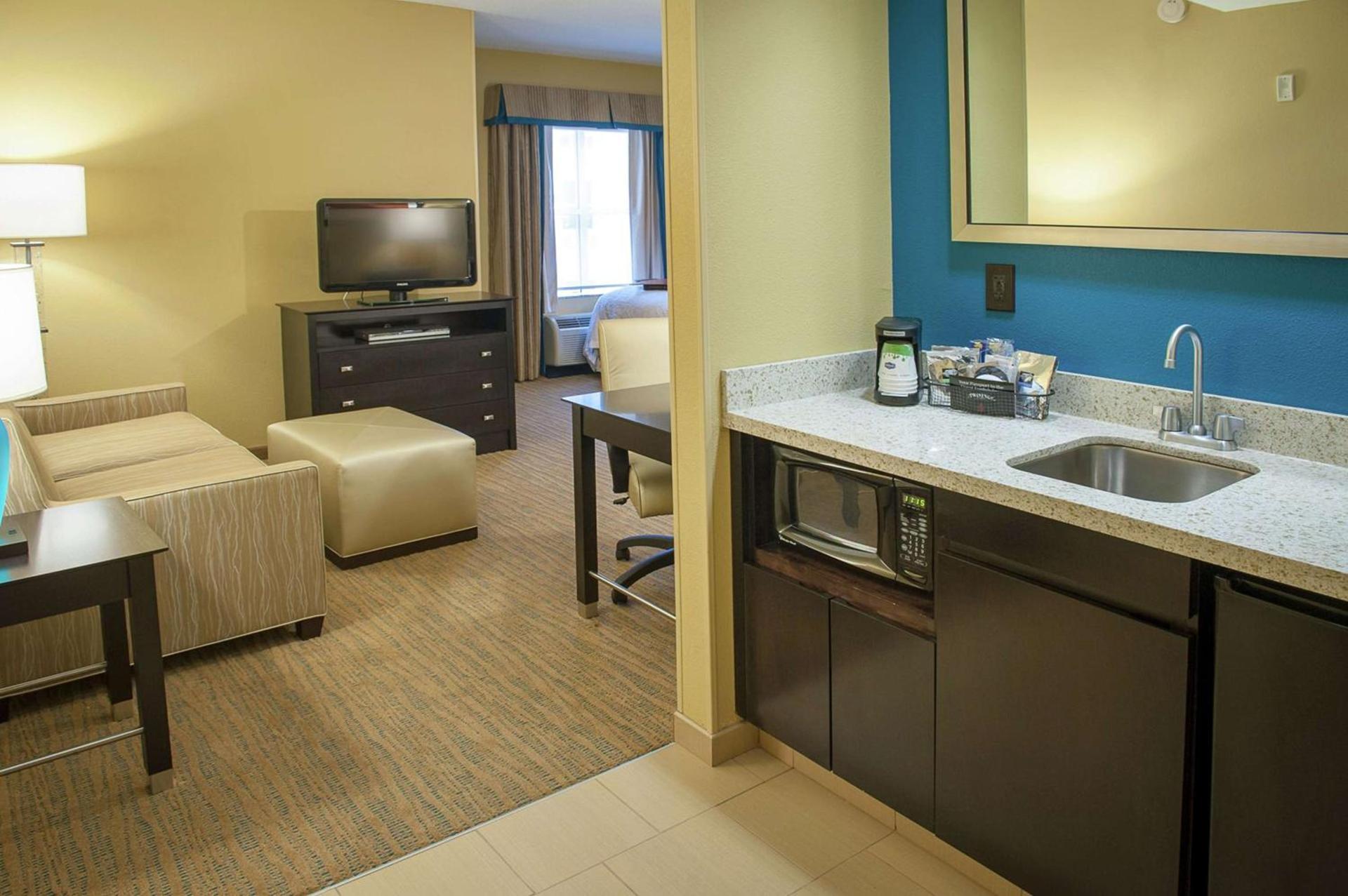 Hampton Inn & Suites St. Petersburg/Downtown photo 53