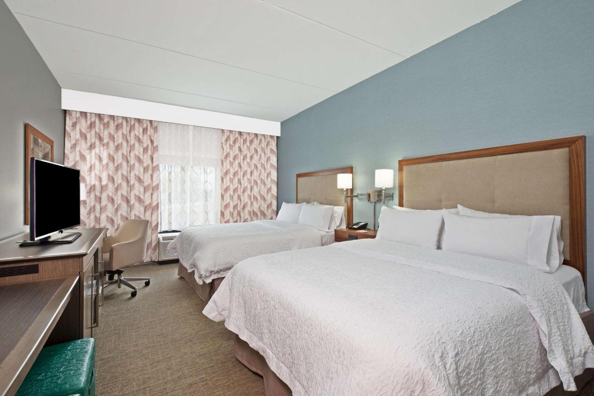 Hampton Inn & Suites North Huntingdon-Irwin, PA photo 21