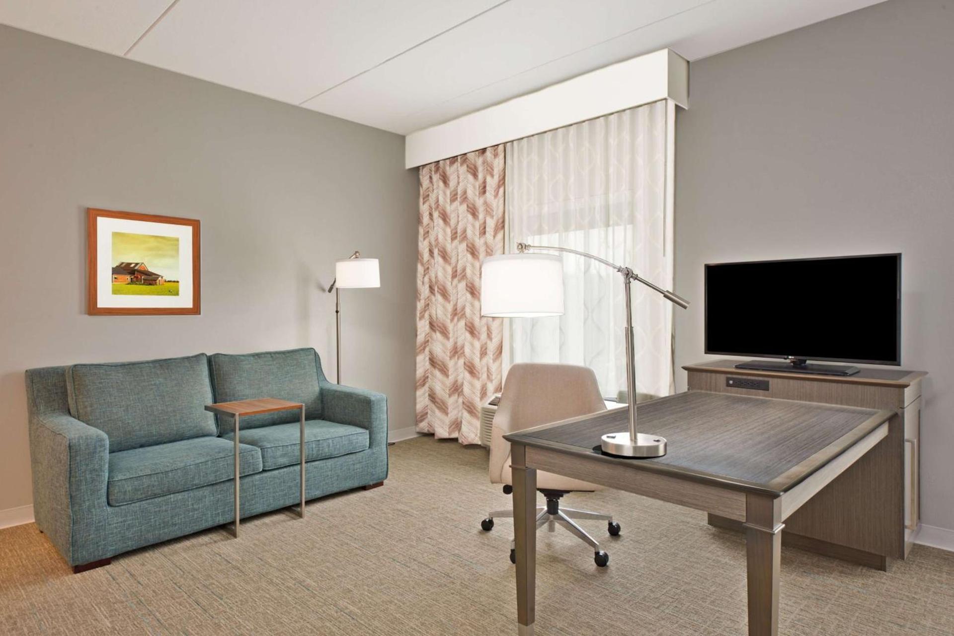 Hampton Inn & Suites North Huntingdon-Irwin, PA photo 24