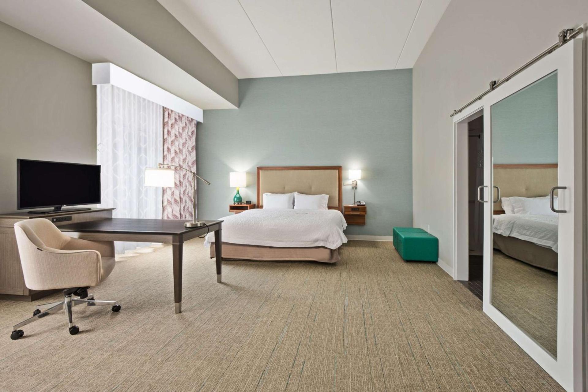 Hampton Inn & Suites North Huntingdon-Irwin, PA photo 28