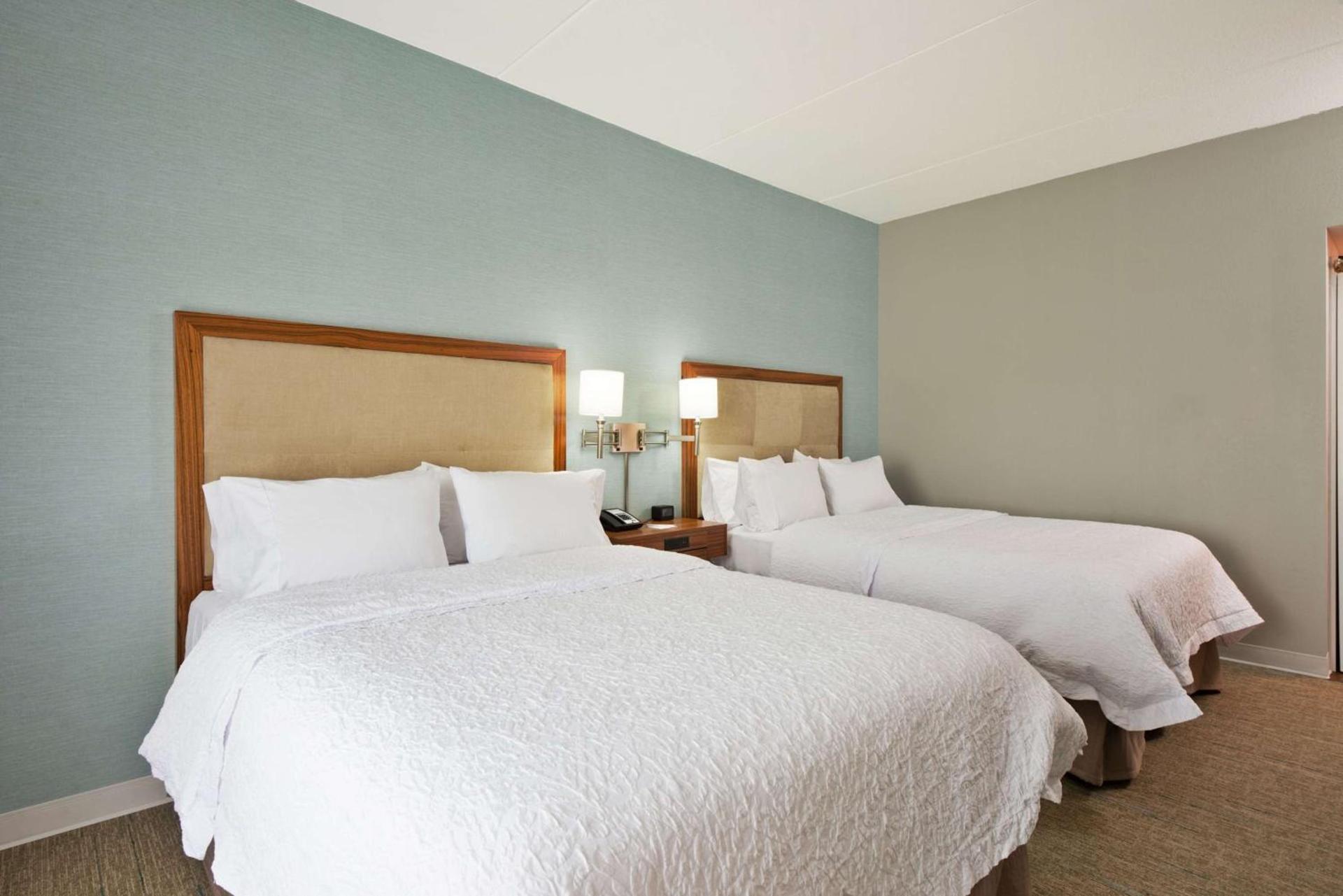 Hampton Inn & Suites North Huntingdon-Irwin, PA photo 29