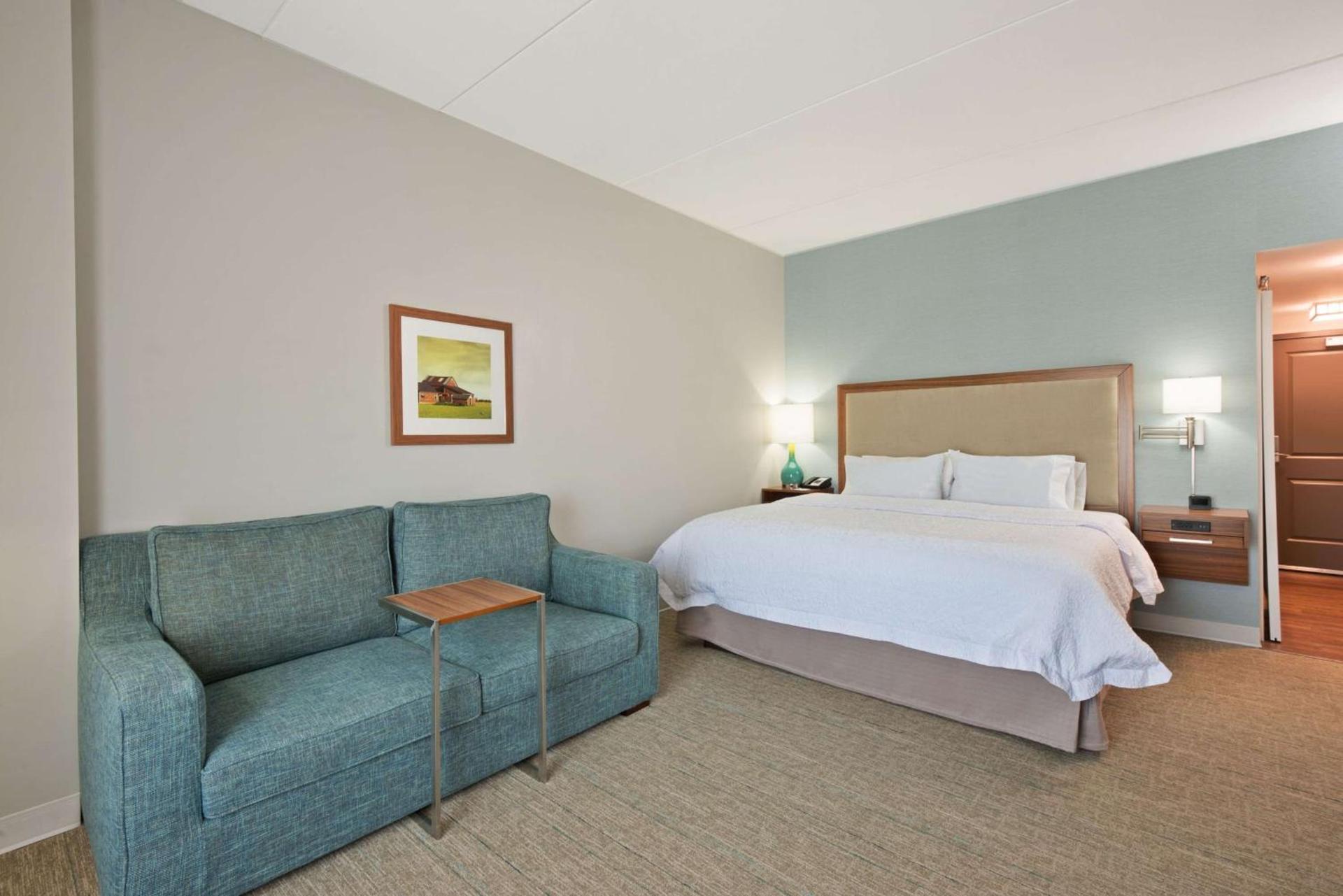 Hampton Inn & Suites North Huntingdon-Irwin, PA photo 34