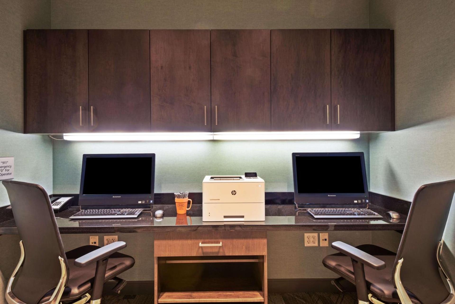 Hampton Inn & Suites North Huntingdon-Irwin, PA photo 37