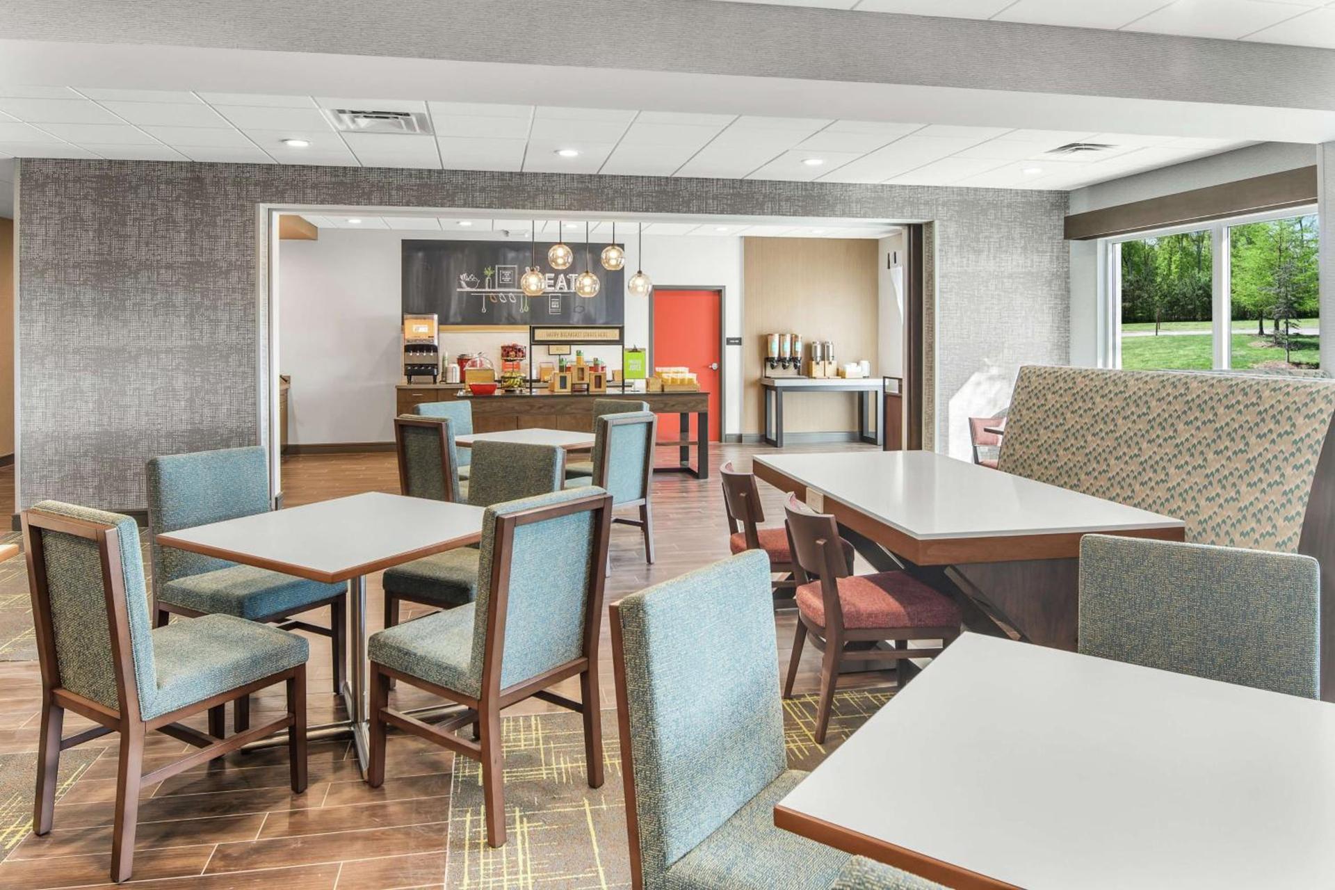 Hampton Inn Odessa Trinity photo 11