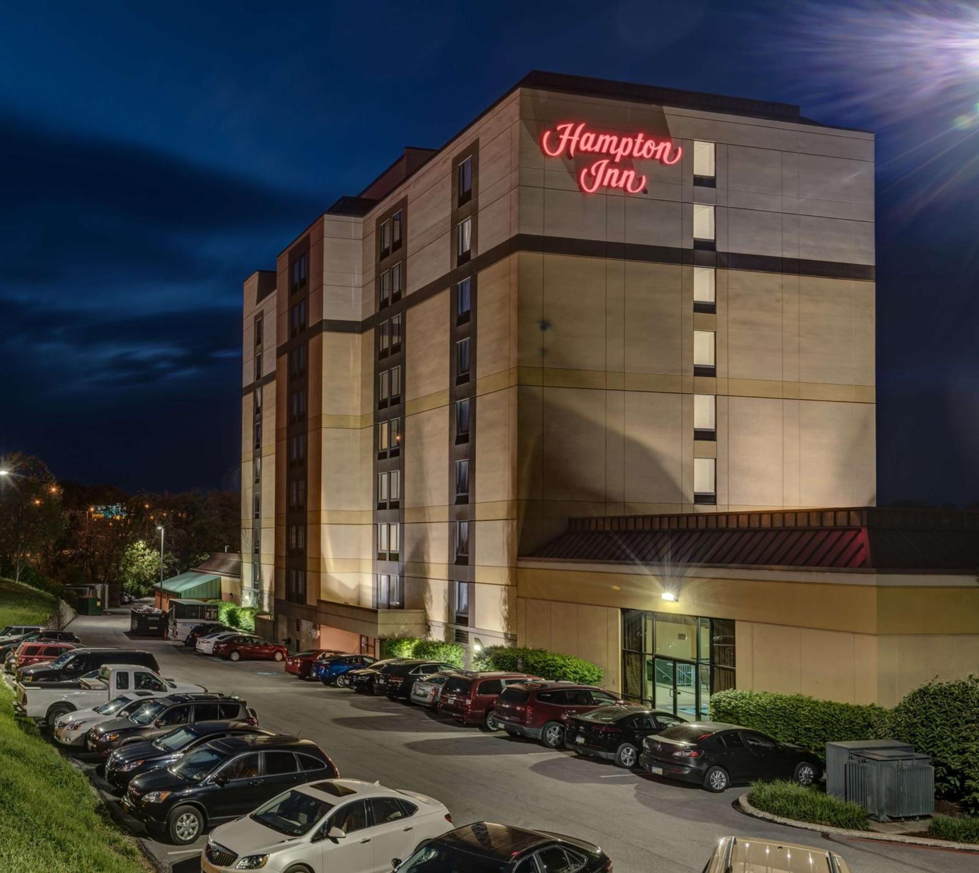 Hampton Inn Pittsburgh-Monroeville photo 3