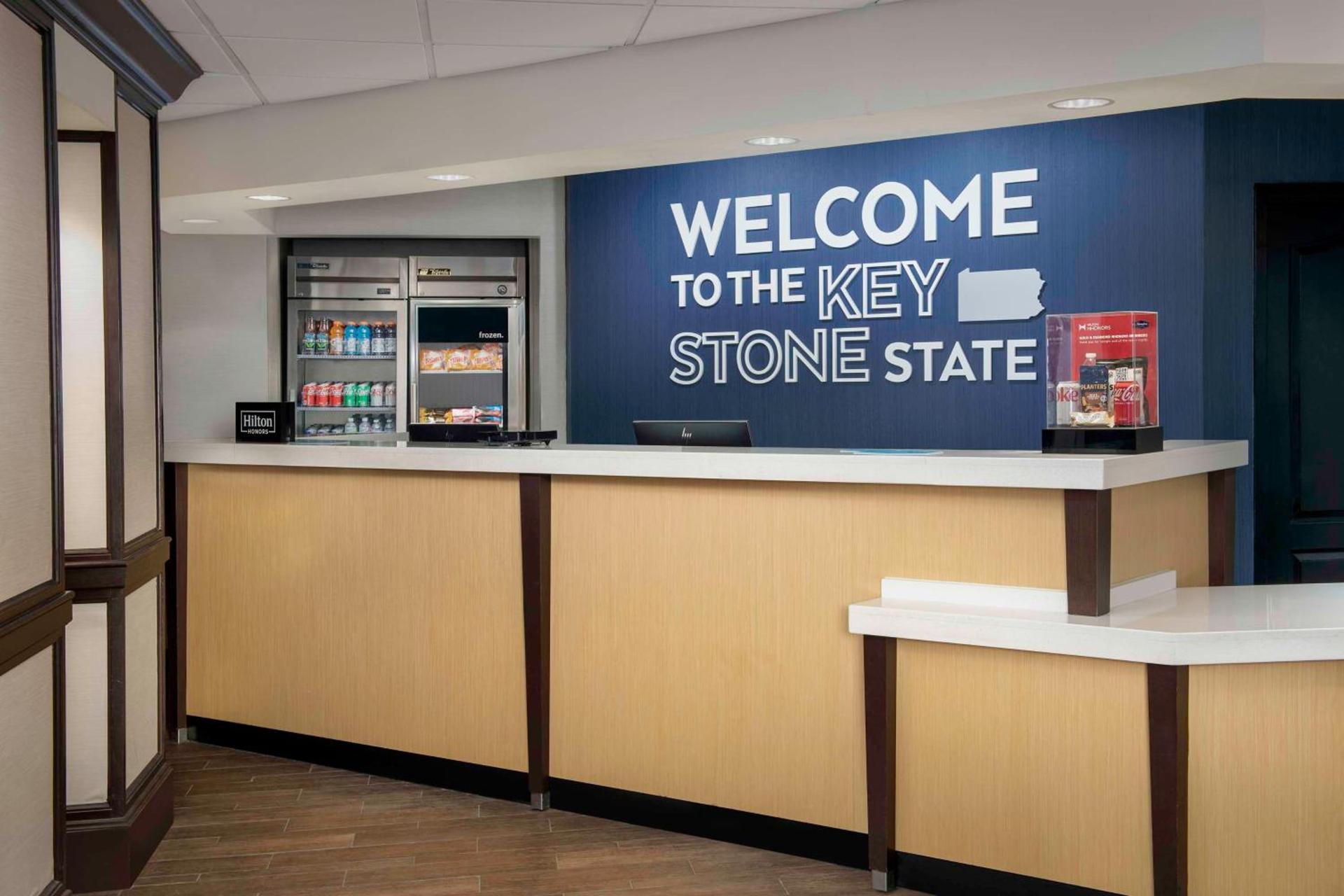 Hampton Inn Pittsburgh-Monroeville photo 5