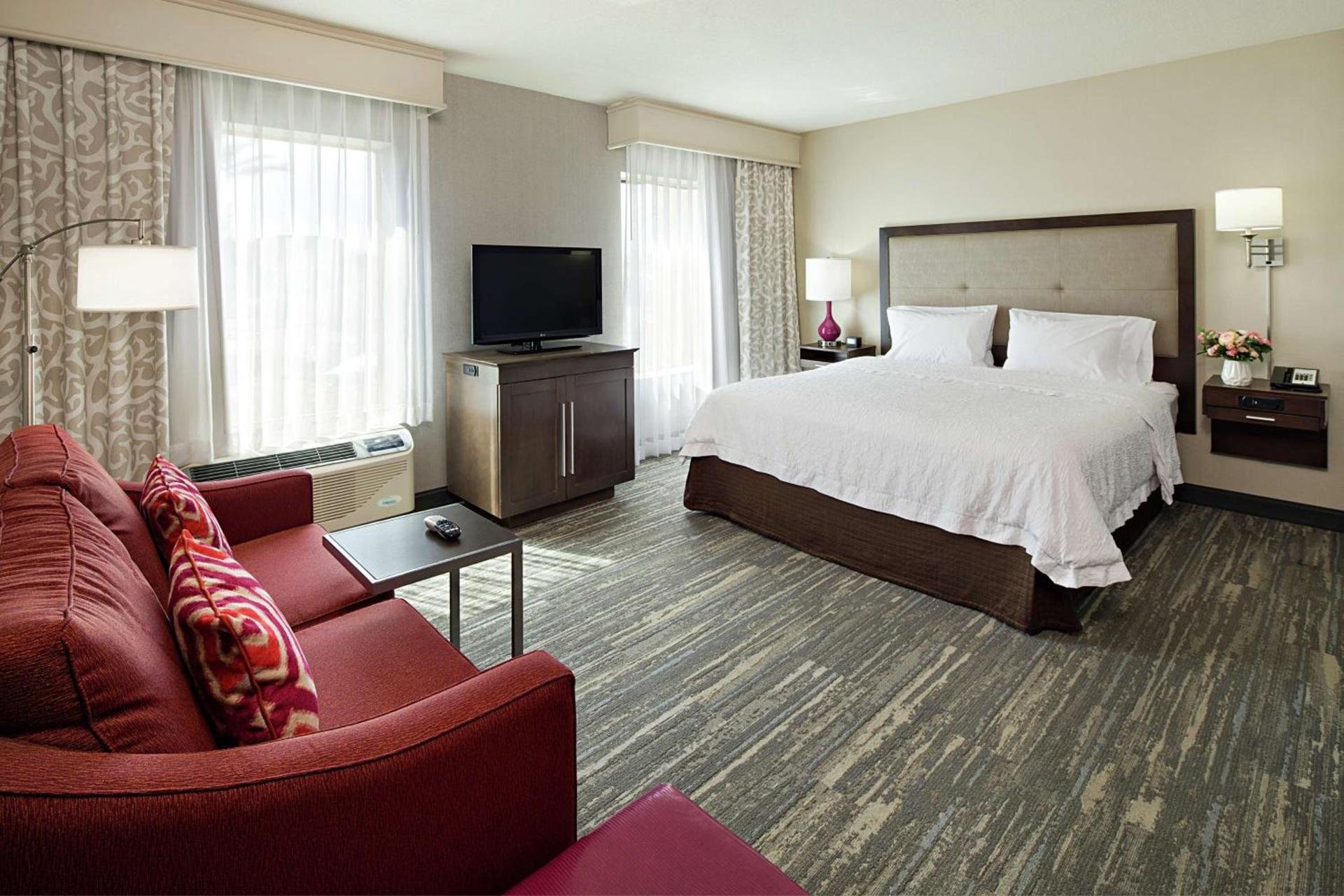 Hampton Inn & Suites Palm Desert photo 28