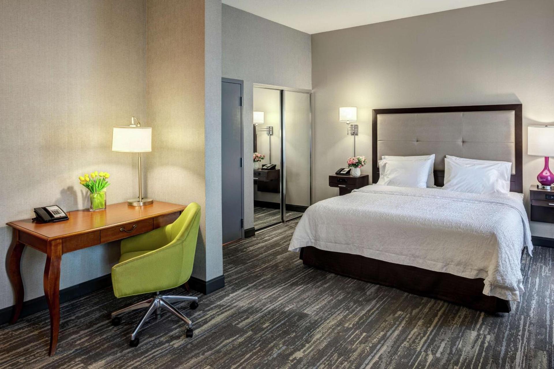 Hampton Inn & Suites Palm Desert photo 30