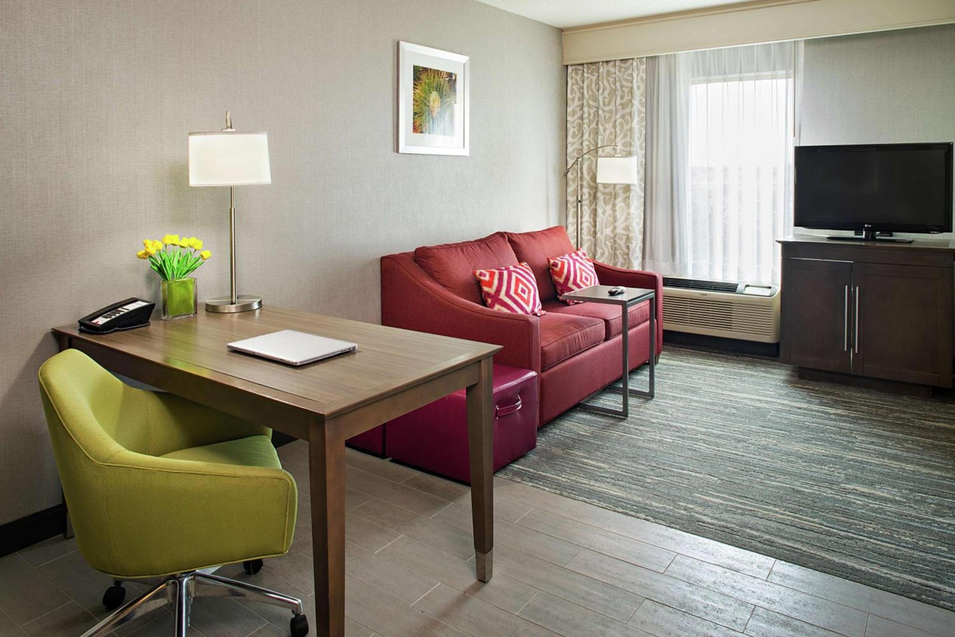 Hampton Inn & Suites Palm Desert photo 41