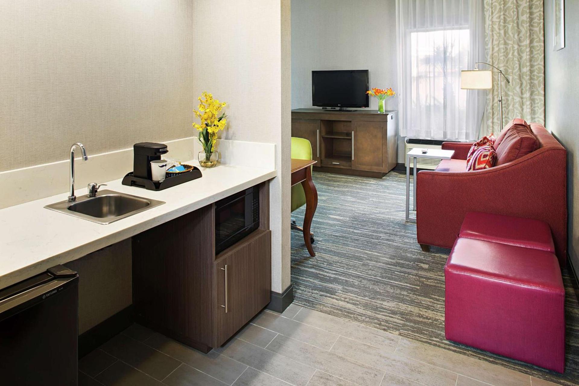 Hampton Inn & Suites Palm Desert photo 47