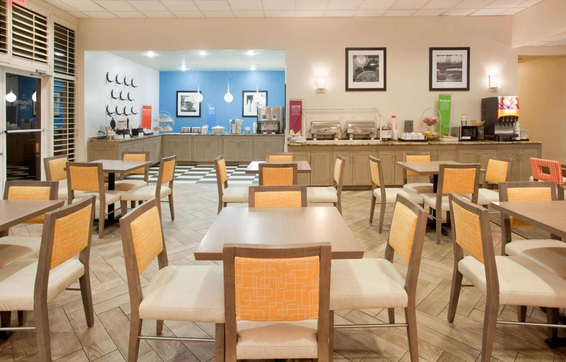 Hampton Inn Pensacola Beach photo 14